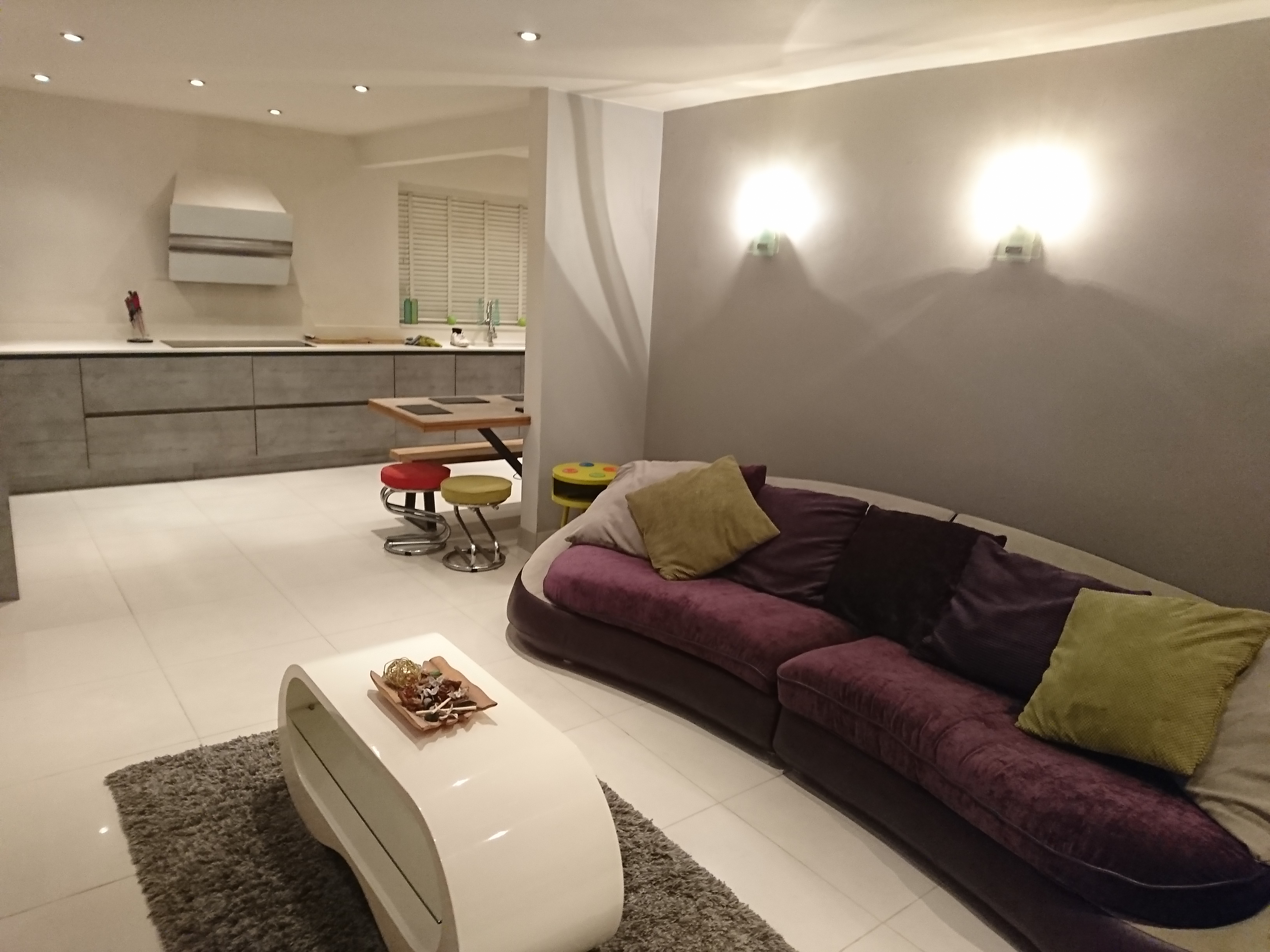 2 Bedroom Semi Detached House For Sale Located Sk8 5qr