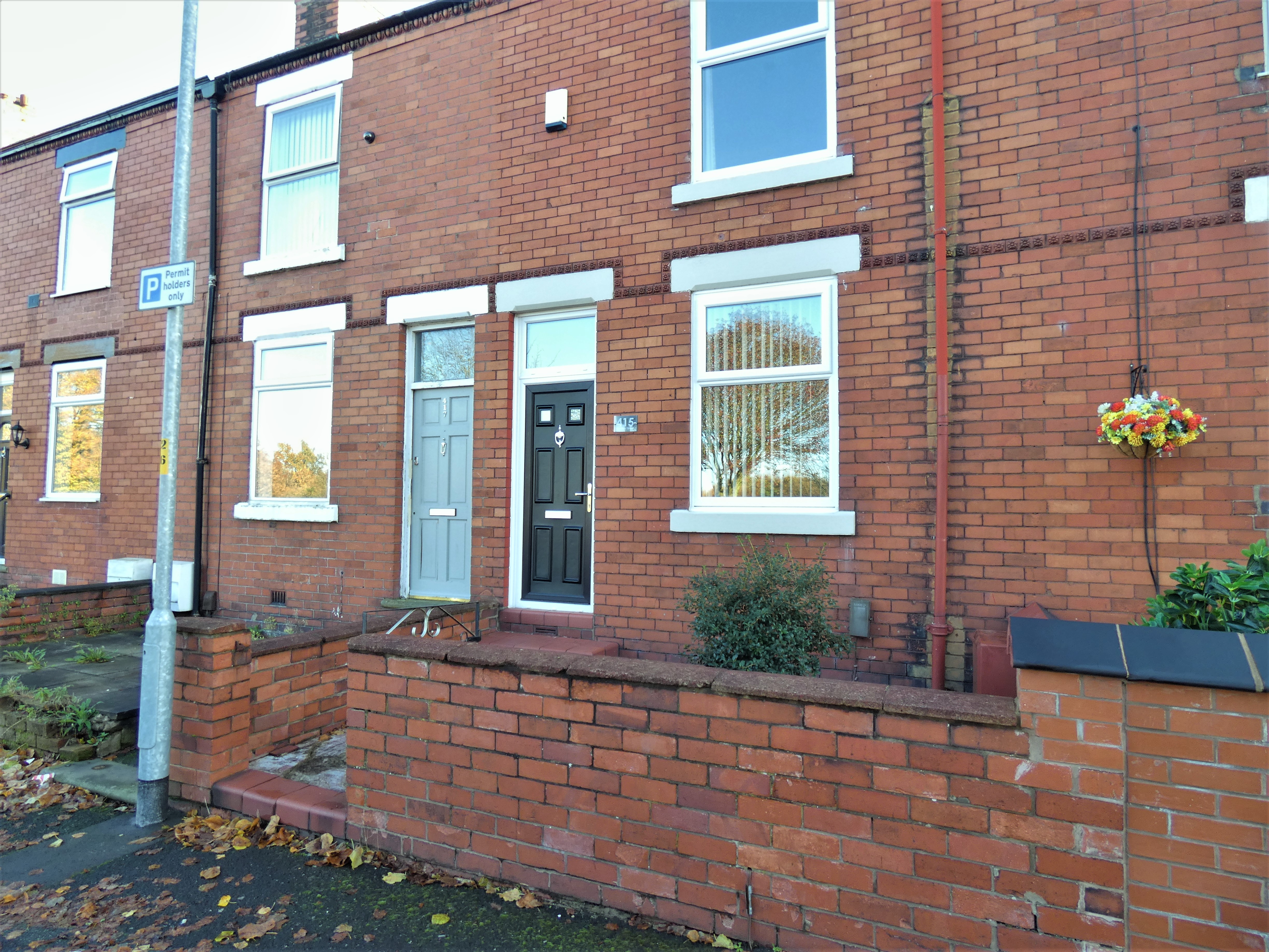 2 bedroom Terraced House Wellfield Street, WA5 Property Search Strike