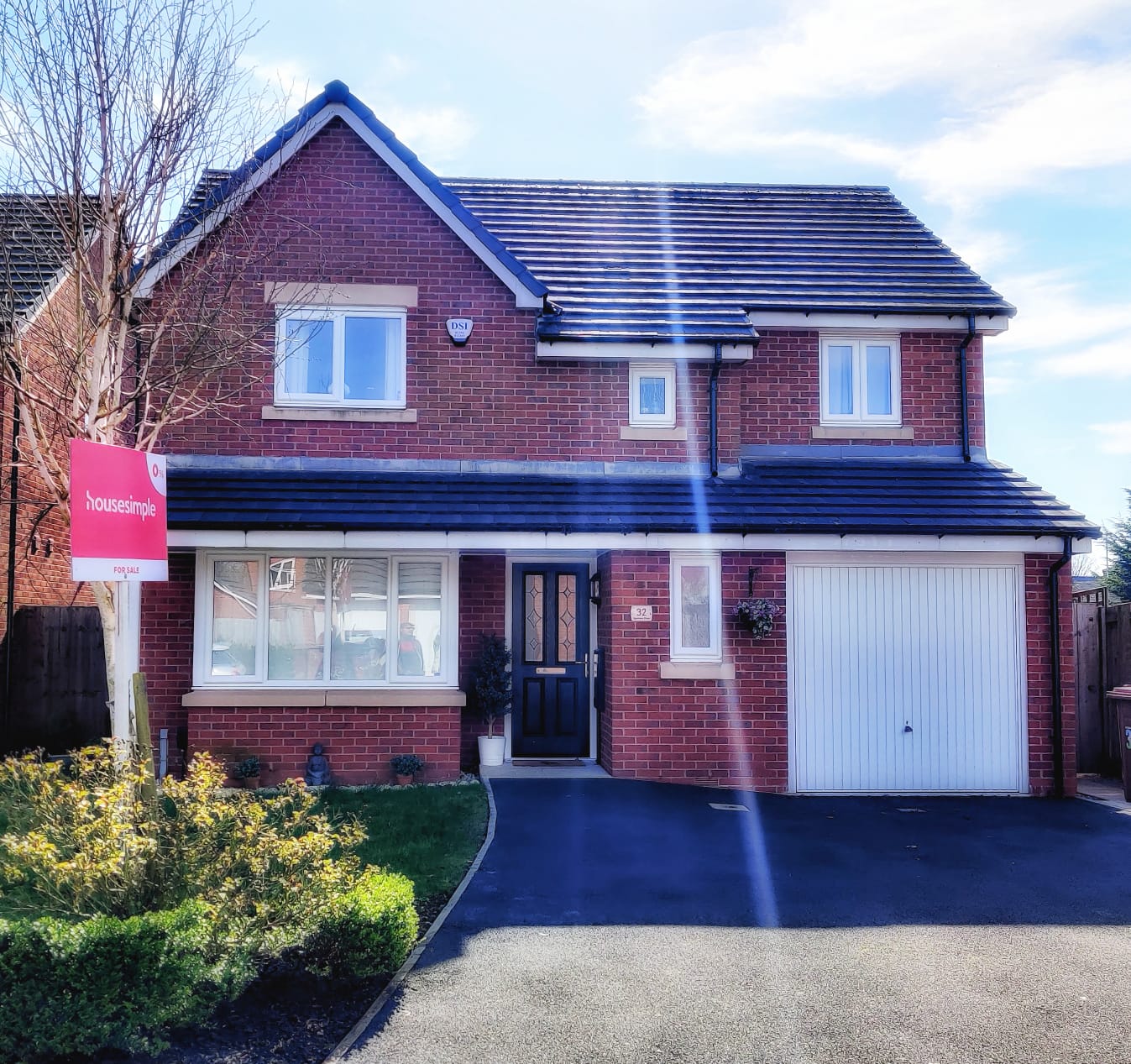 4 bedroom Detached House Spinners Drive, M28 Property Search Strike