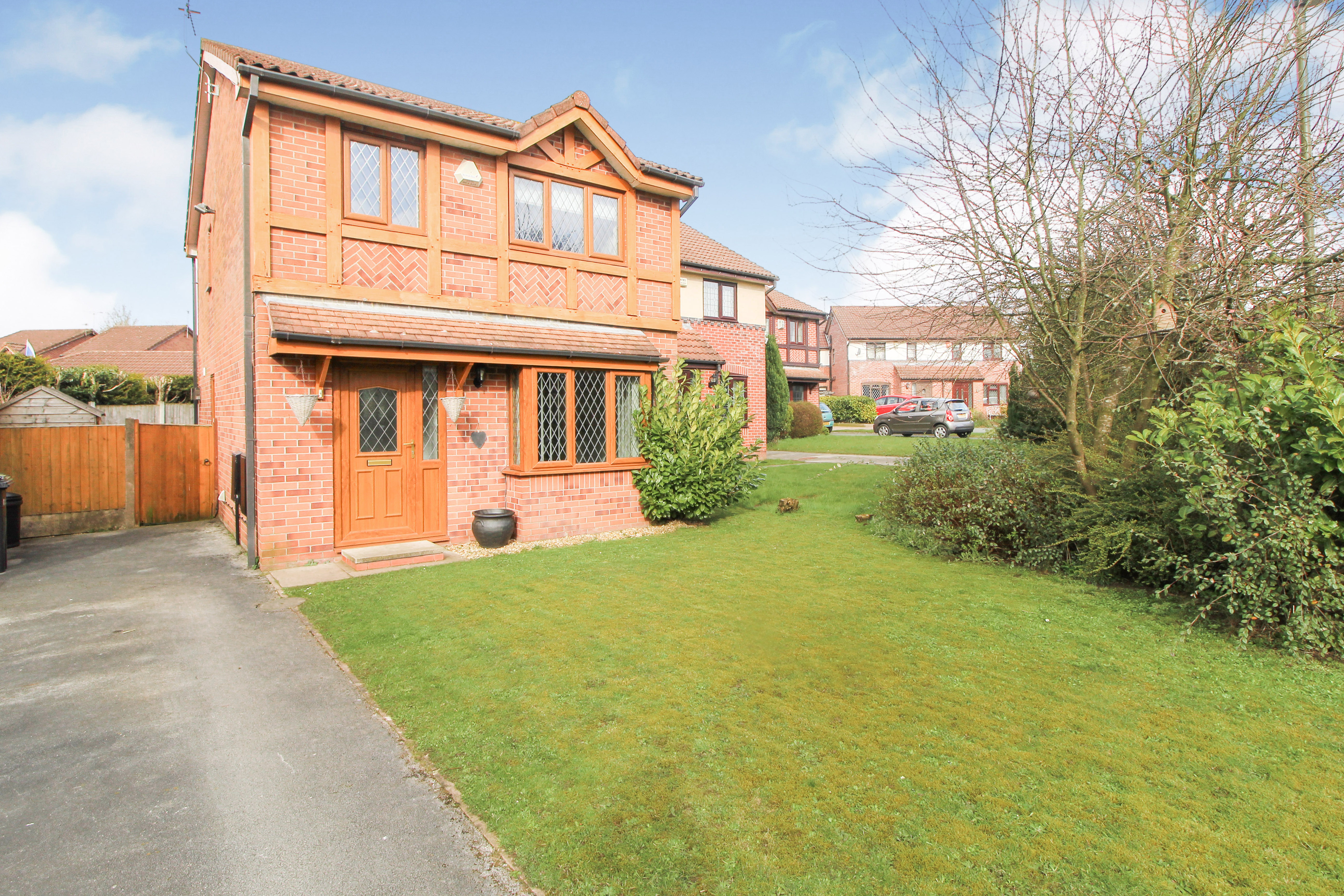 3 bedroom Detached House Pipers Ash, CW7 Property Search Strike