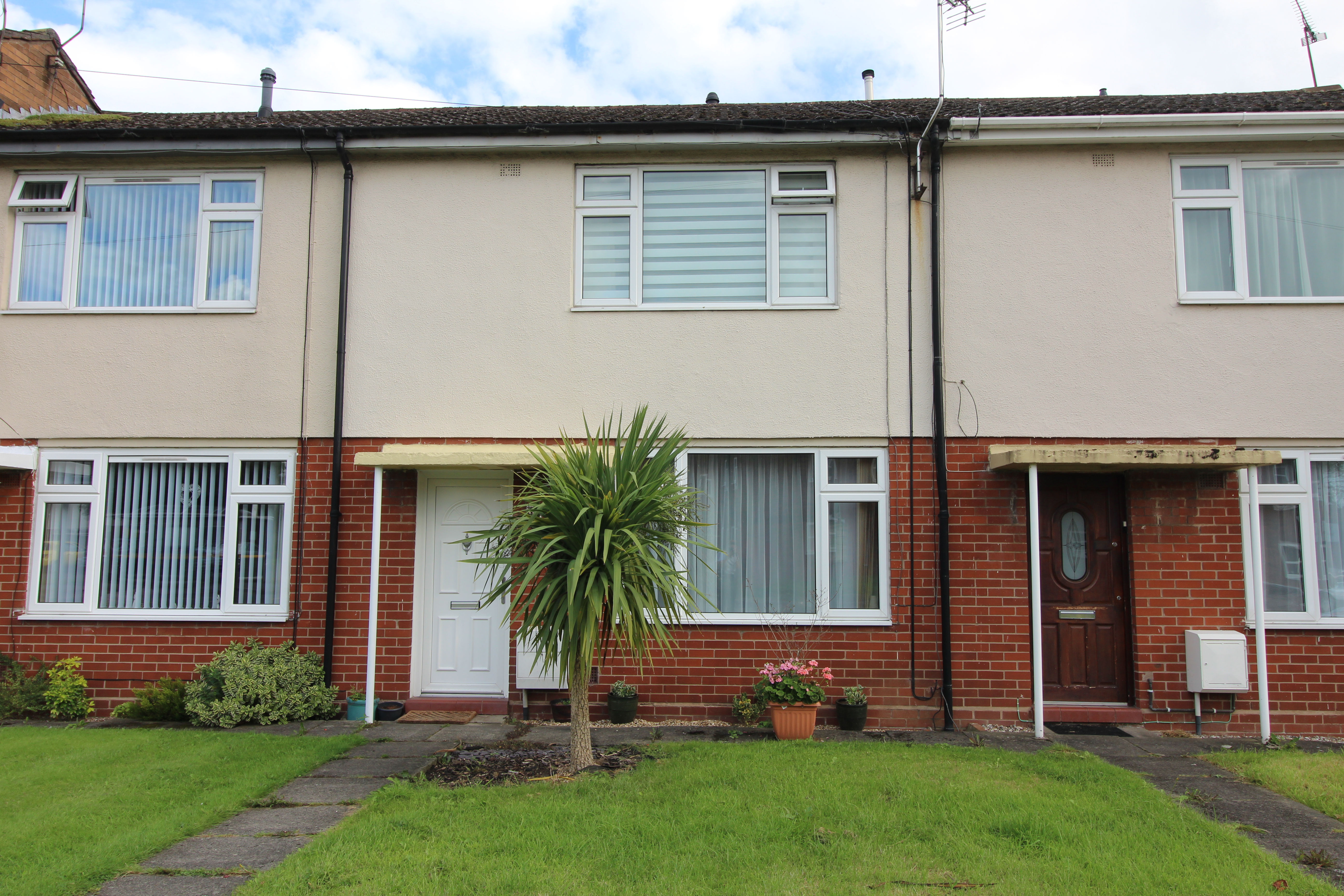2 bedroom Terraced House Davenport Avenue, CW2 Property Search Strike