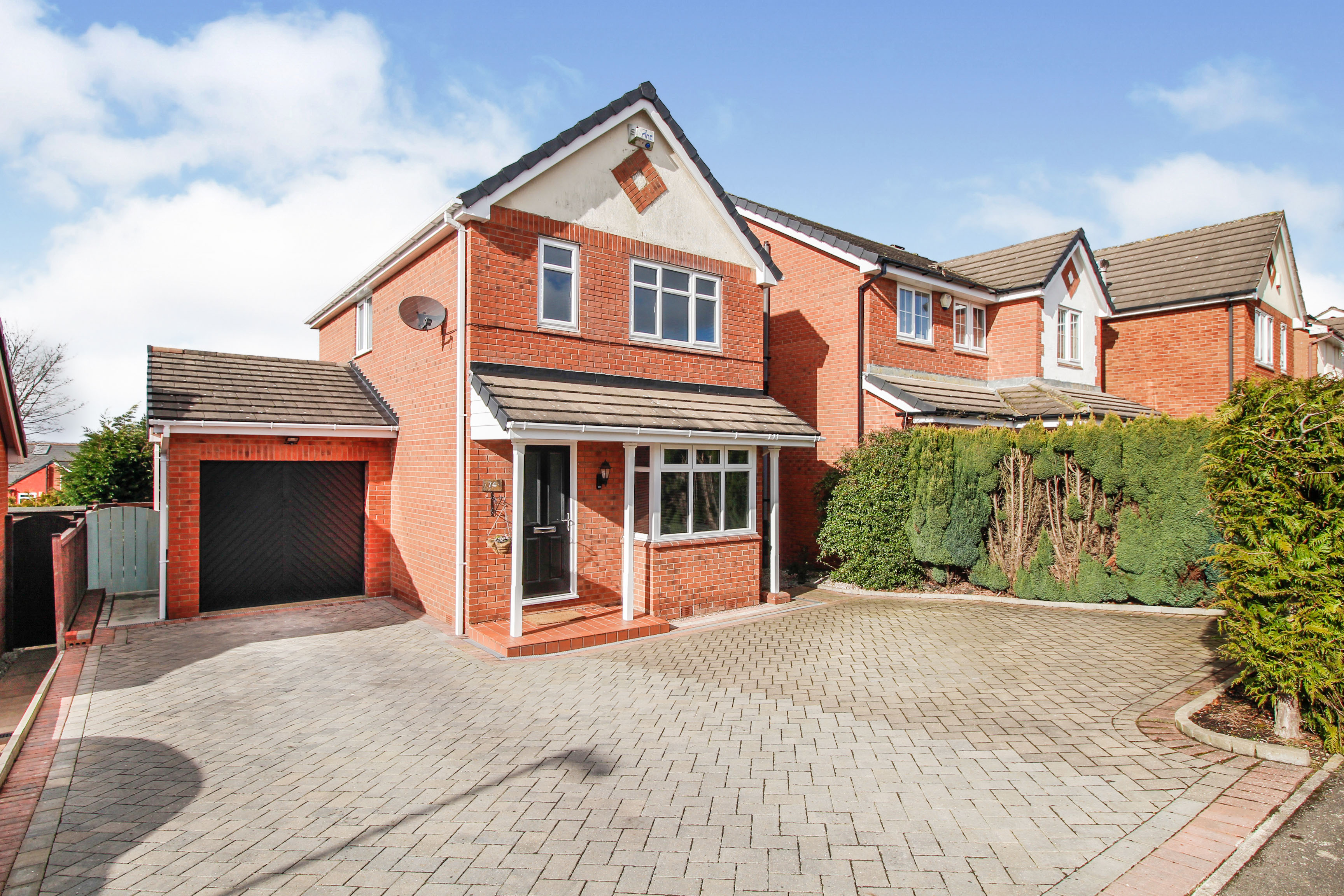 3 bedroom Detached House Hambleton Avenue, S42 Property Search Strike