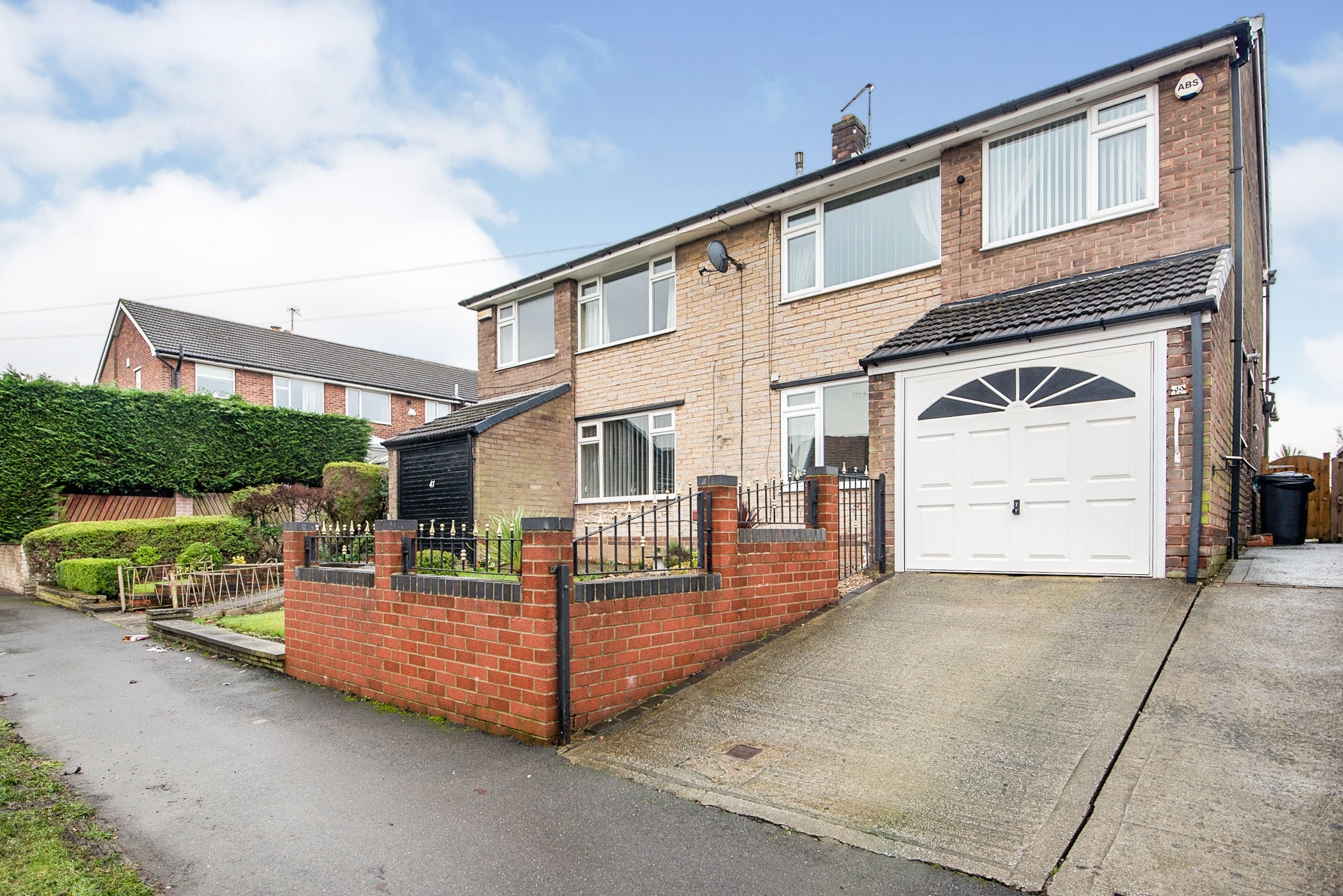 3 bedroom Semidetached House Binsted Avenue, S5 Property Search
