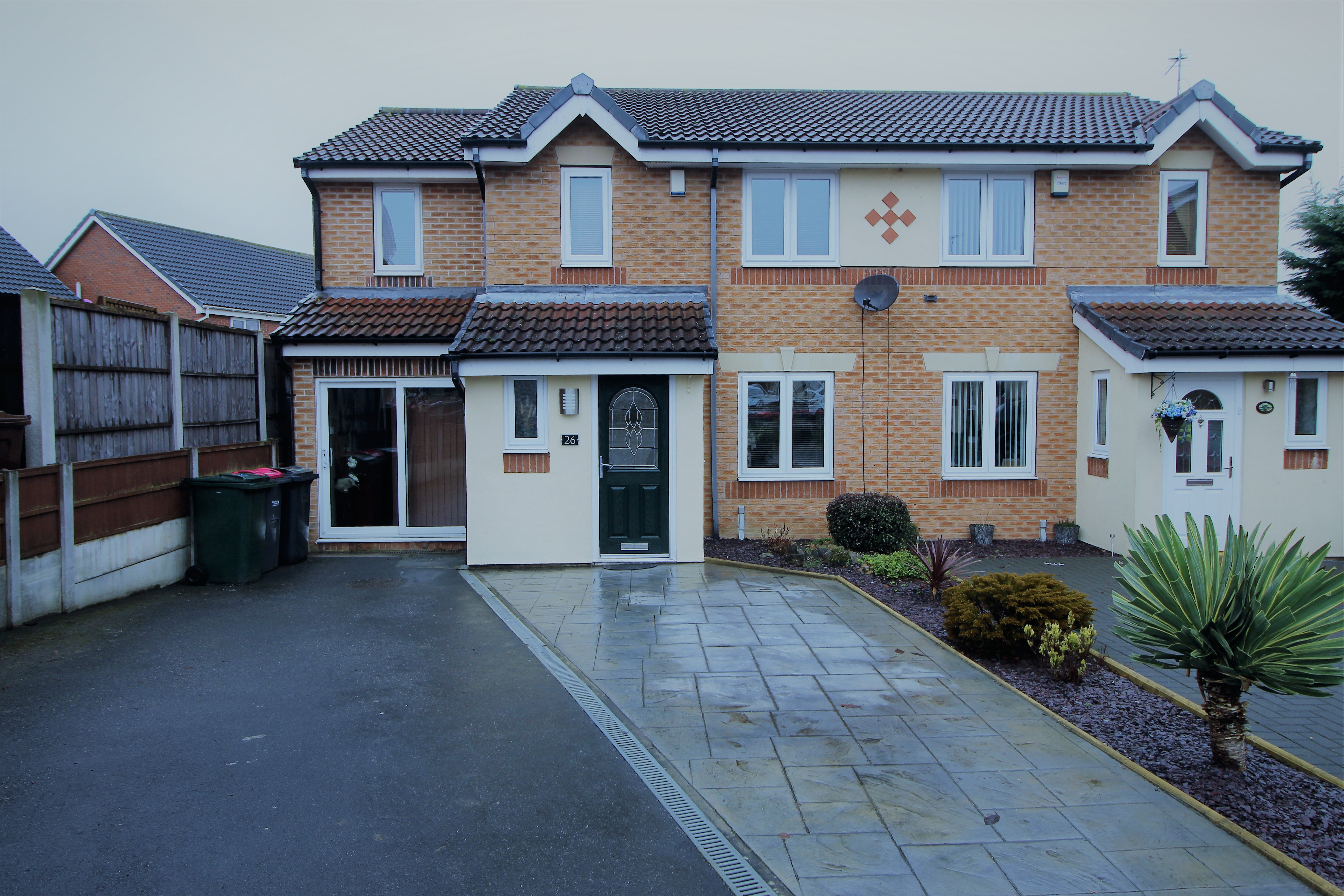 3 bedroom Semidetached House Rainborough Court, Brampton Bierlow