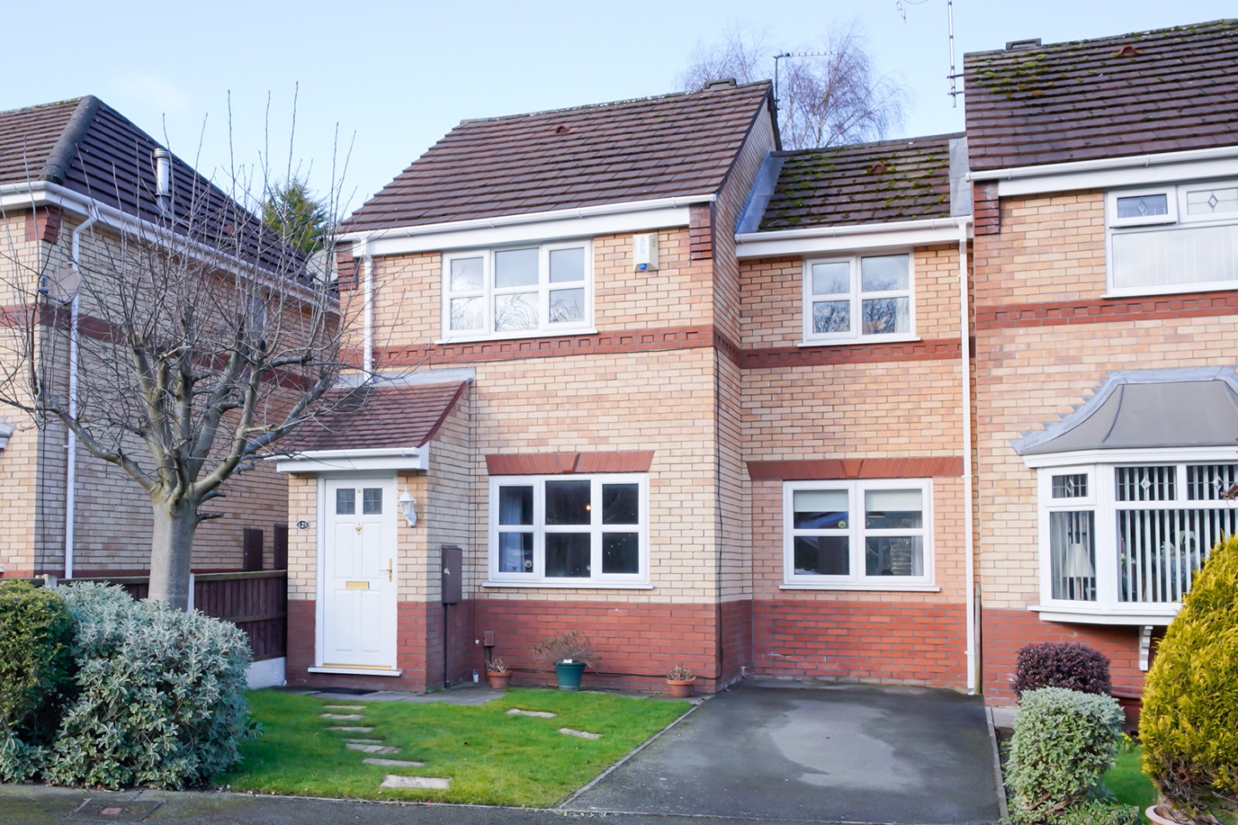 3 bedroom Semidetached House Marlowe Drive, L12 Property Search