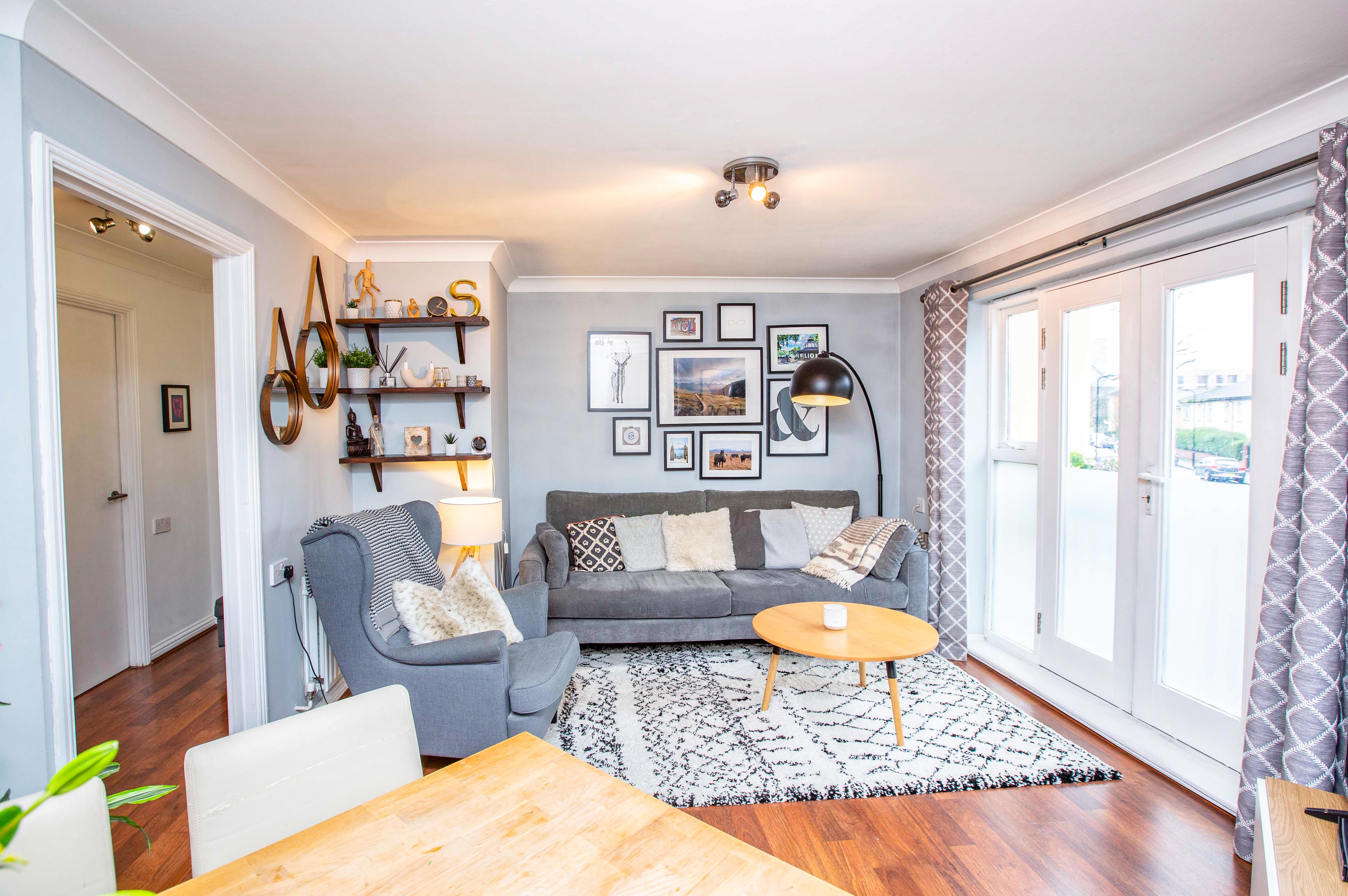 2 bedroom Flat Trowbridge Road, E9 Property Search Strike