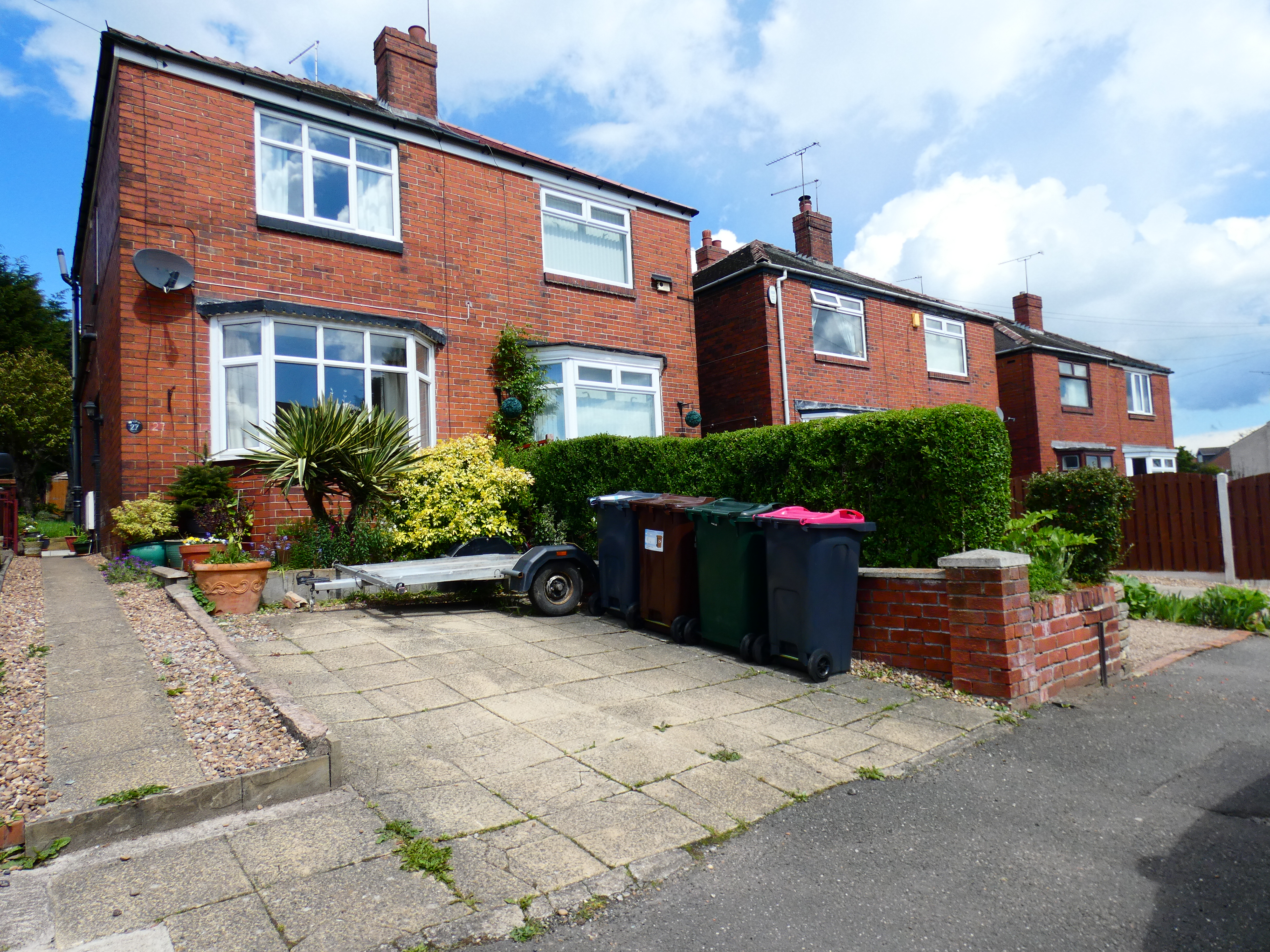 2 bedroom Semidetached House Hill Top Lane, S61 Property Search Strike
