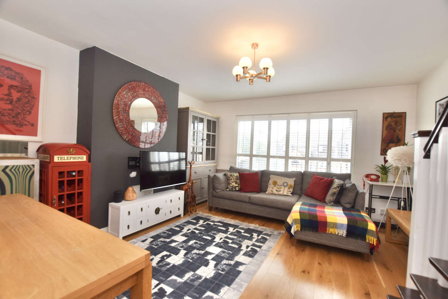 2 bedroom Flat Wood Street, E17 Property Search Strike