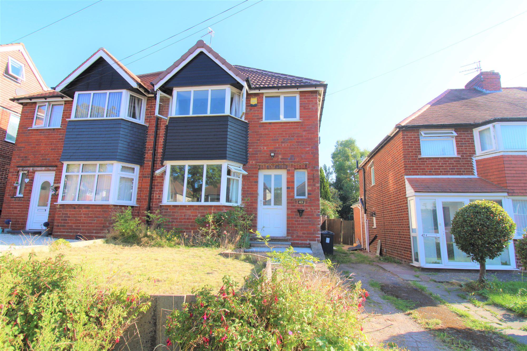 3 bedroom Semidetached House Olton Croft, B27 Property Search Strike