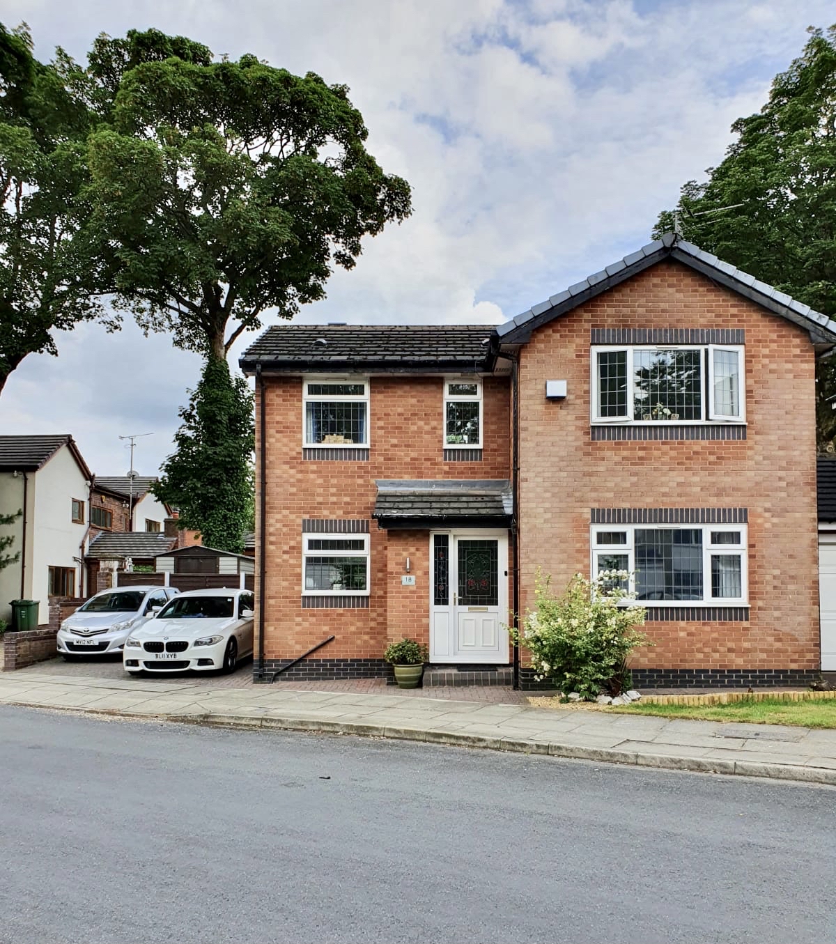 3 bedroom Detached House Beechfield Drive, BL9 Property Search Strike