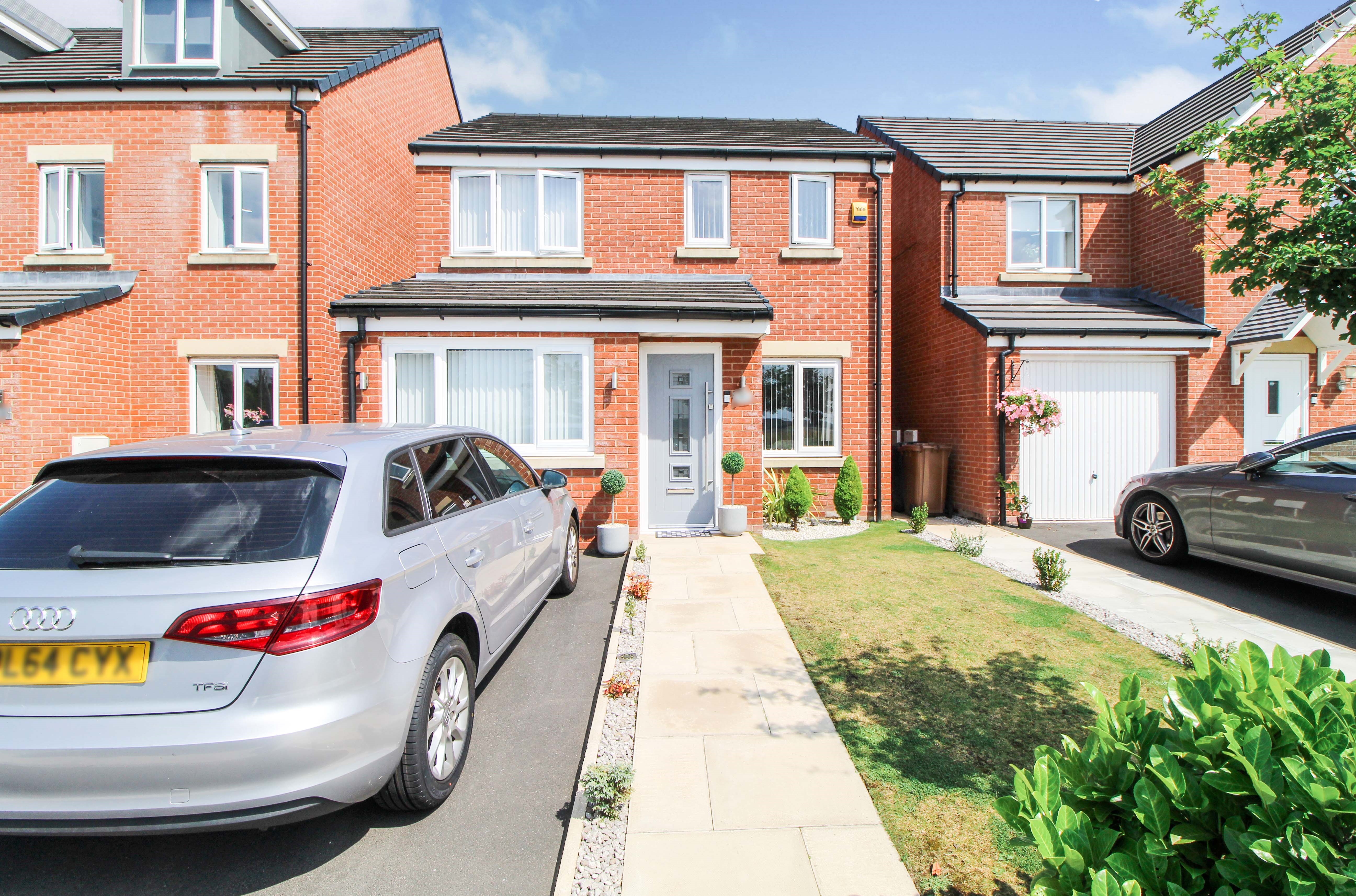 3 bedroom Detached House Goldcrest Road, L31 Property Search Strike