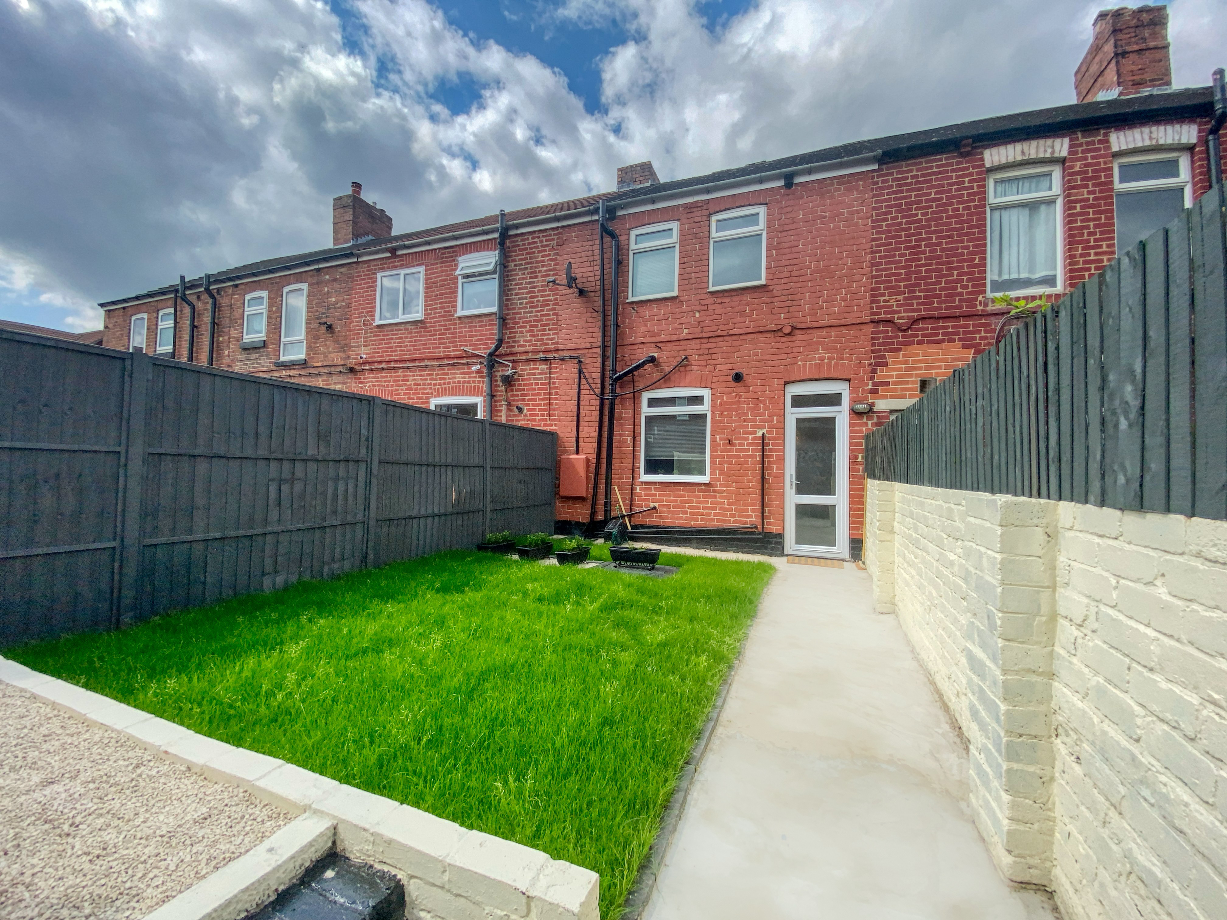 2 bedroom Terraced House Nora Street, S63 Property Search Strike