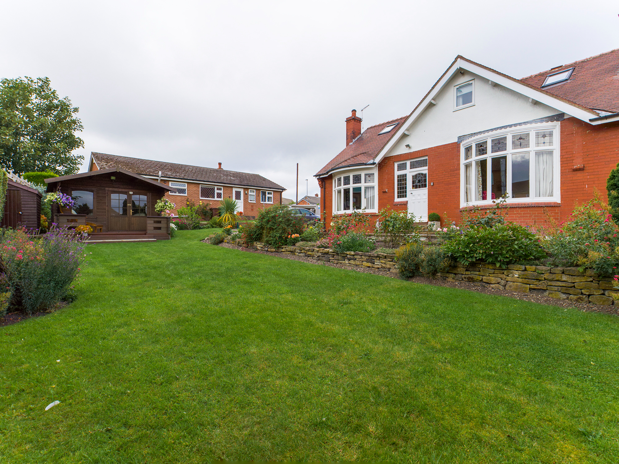 5 bedroom Detached House Dale Lane, WF16 Property Search Strike