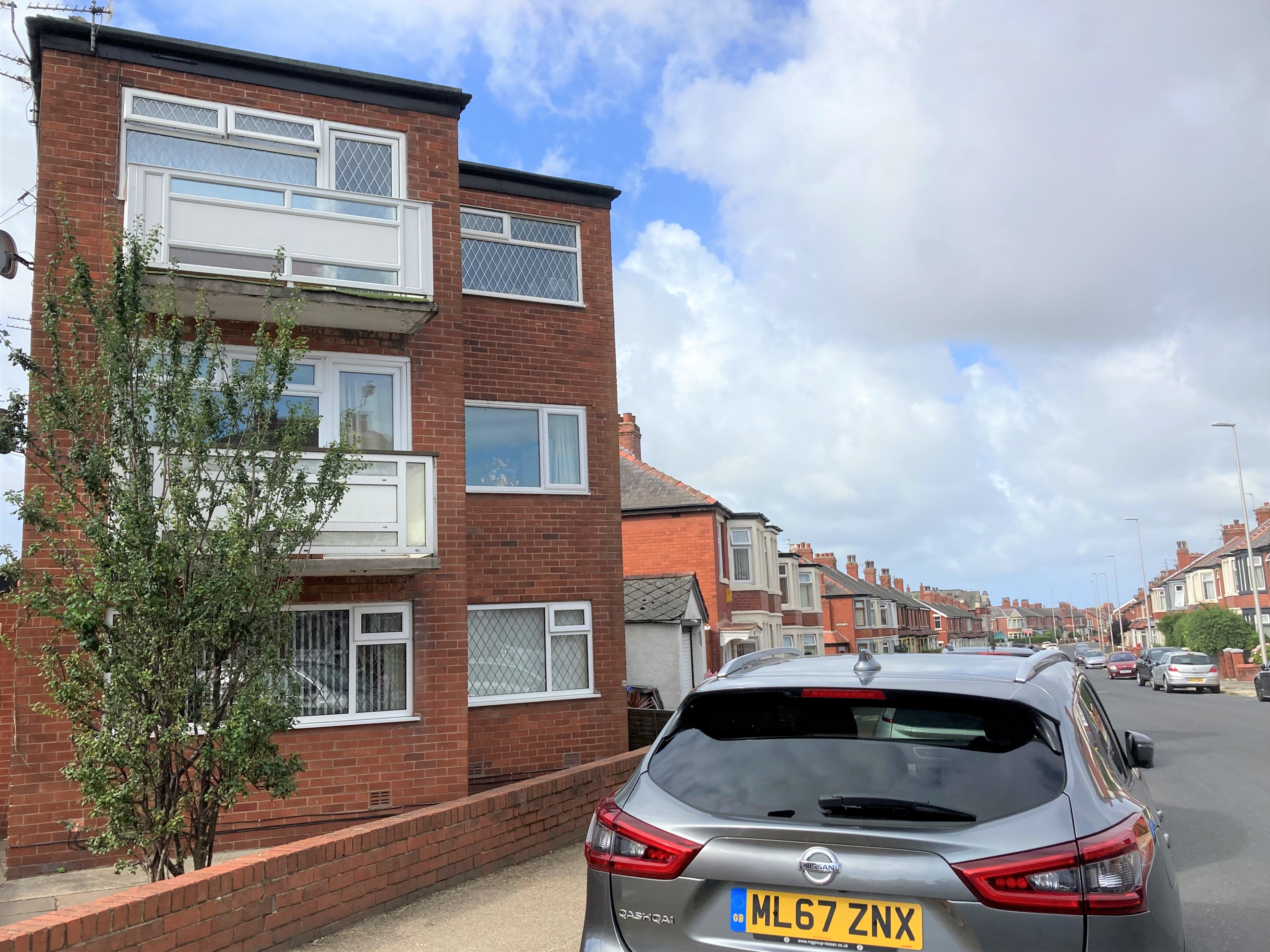 2 bedroom Flat Bloomfield Road, FY1 Property Search Strike