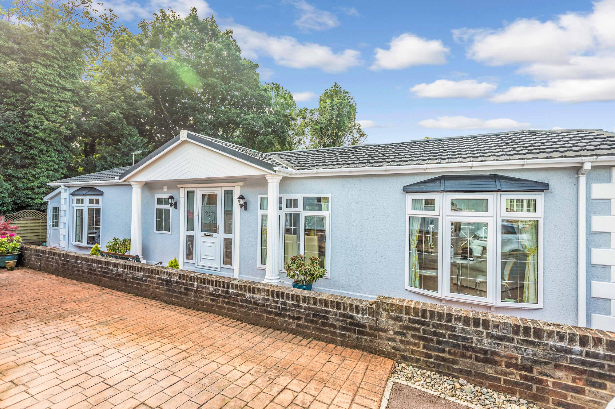 2 bedroom Park Home Roecliffe park, YO51 Property Search Strike