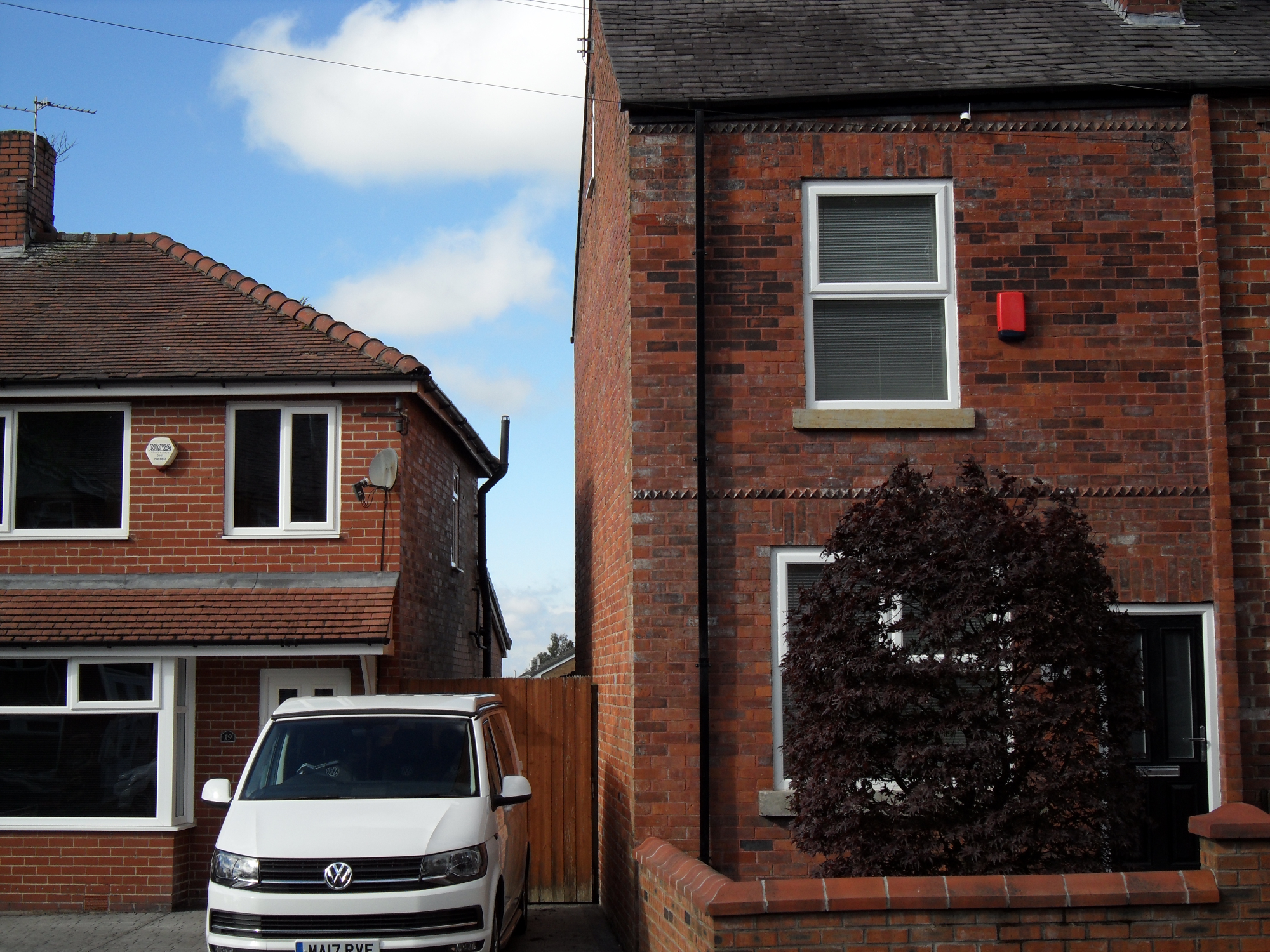 2 bedroom Terraced House Old Clough Lane, M28 Property Search Strike