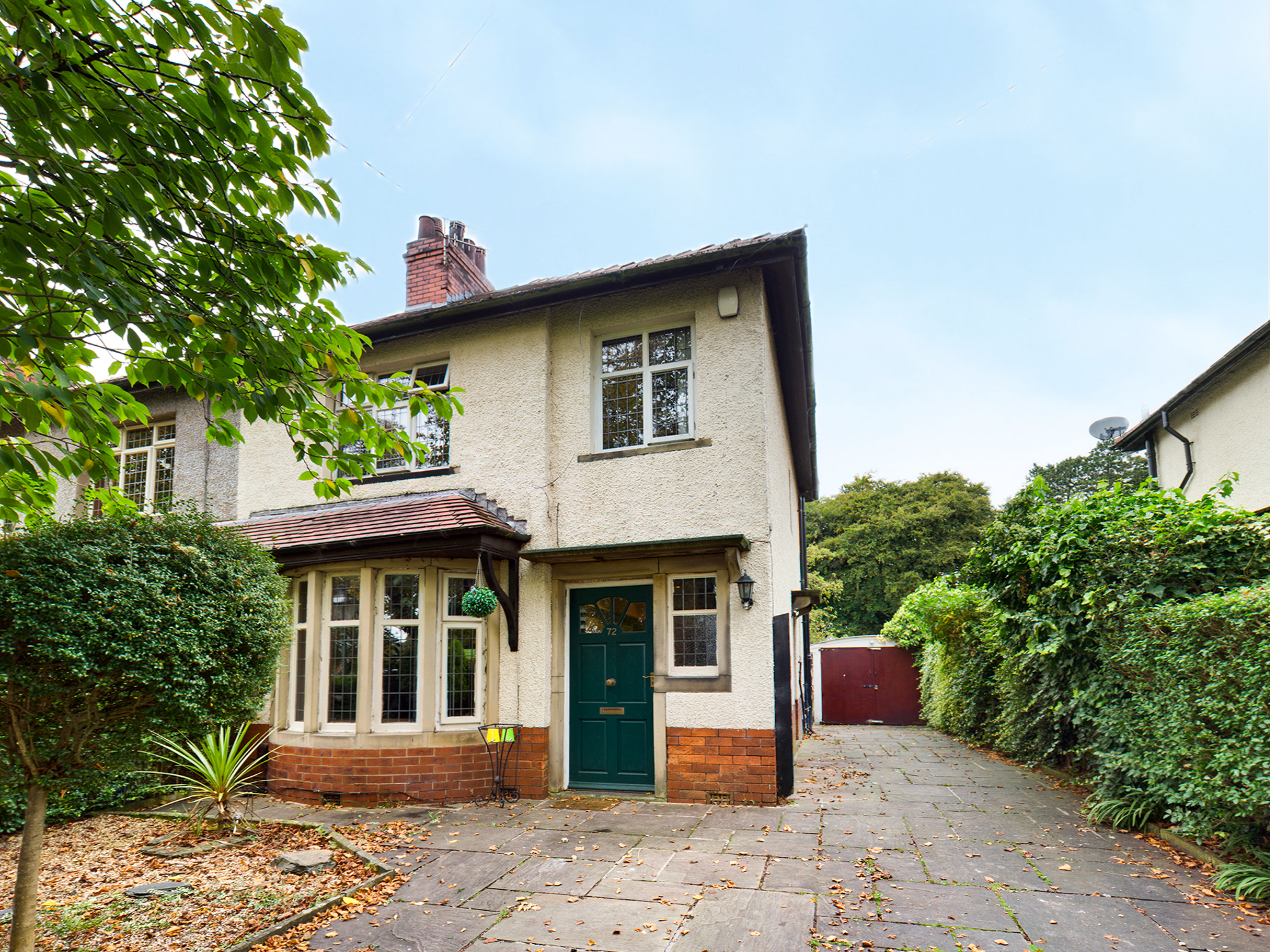 3 bedroom Townhouse Lockyer Avenue, BB12 Property Search Strike