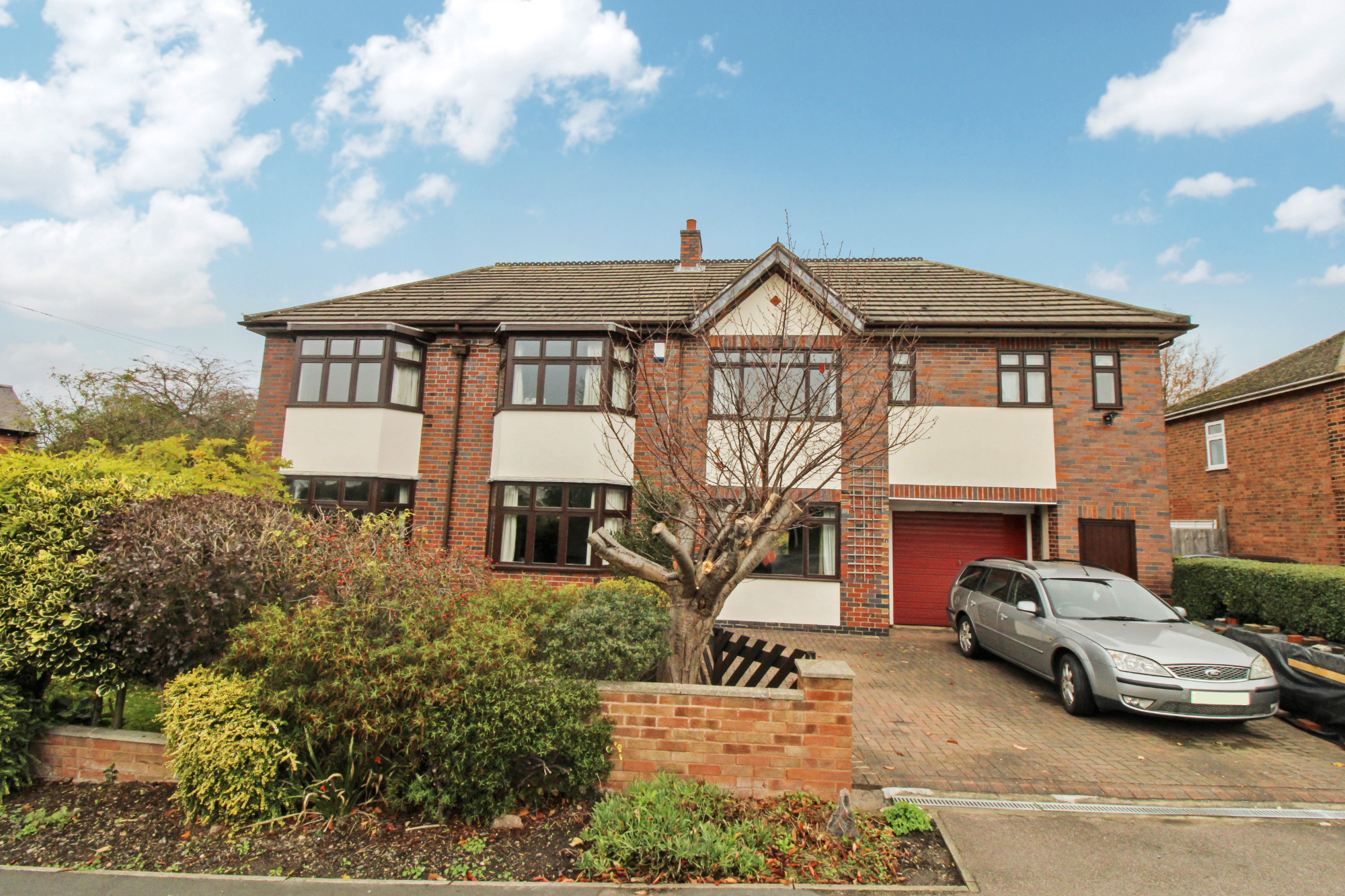 5 bedroom Detached House Sileby Road, LE12 Property Search Strike