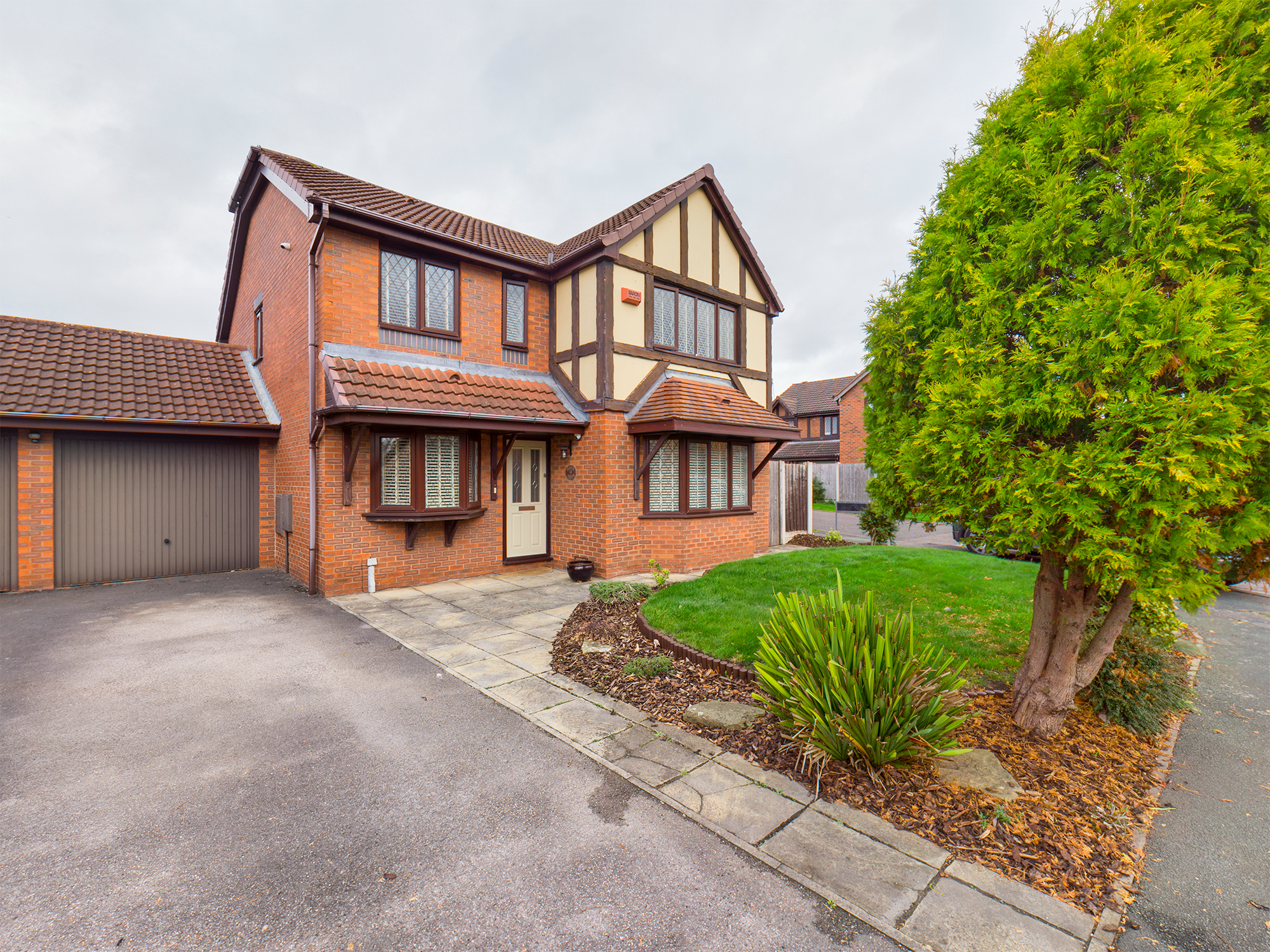 4 bedroom Detached House Hever Drive, L26 Property Search Strike