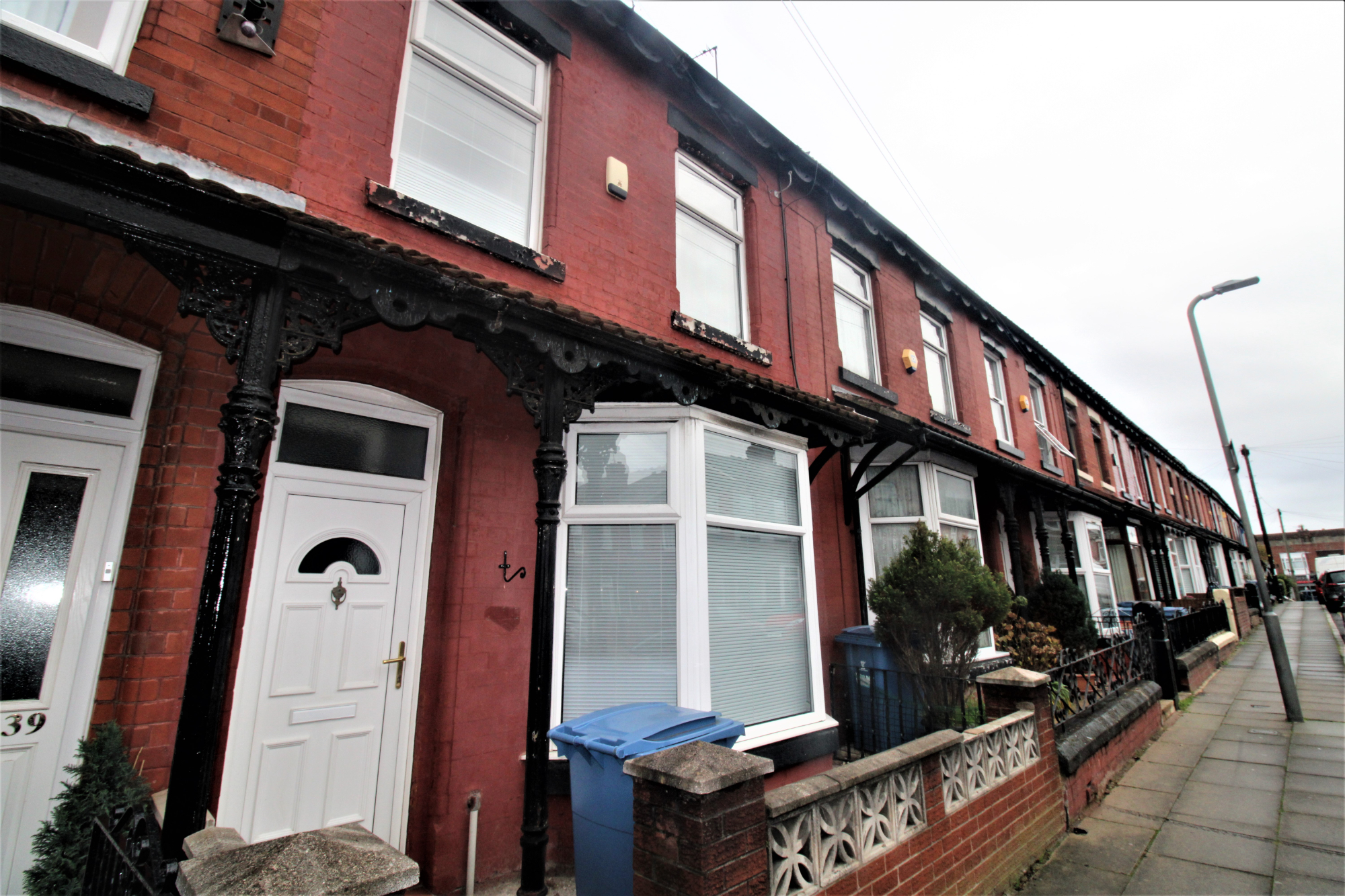 3 bedroom Terraced House Leinster Road, L13 Property Search Strike