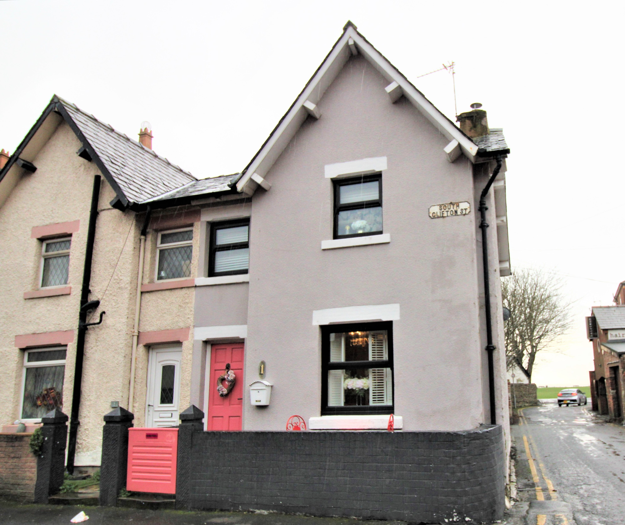 2 bedroom Cottage South Clifton Street, FY8 Property Search Strike