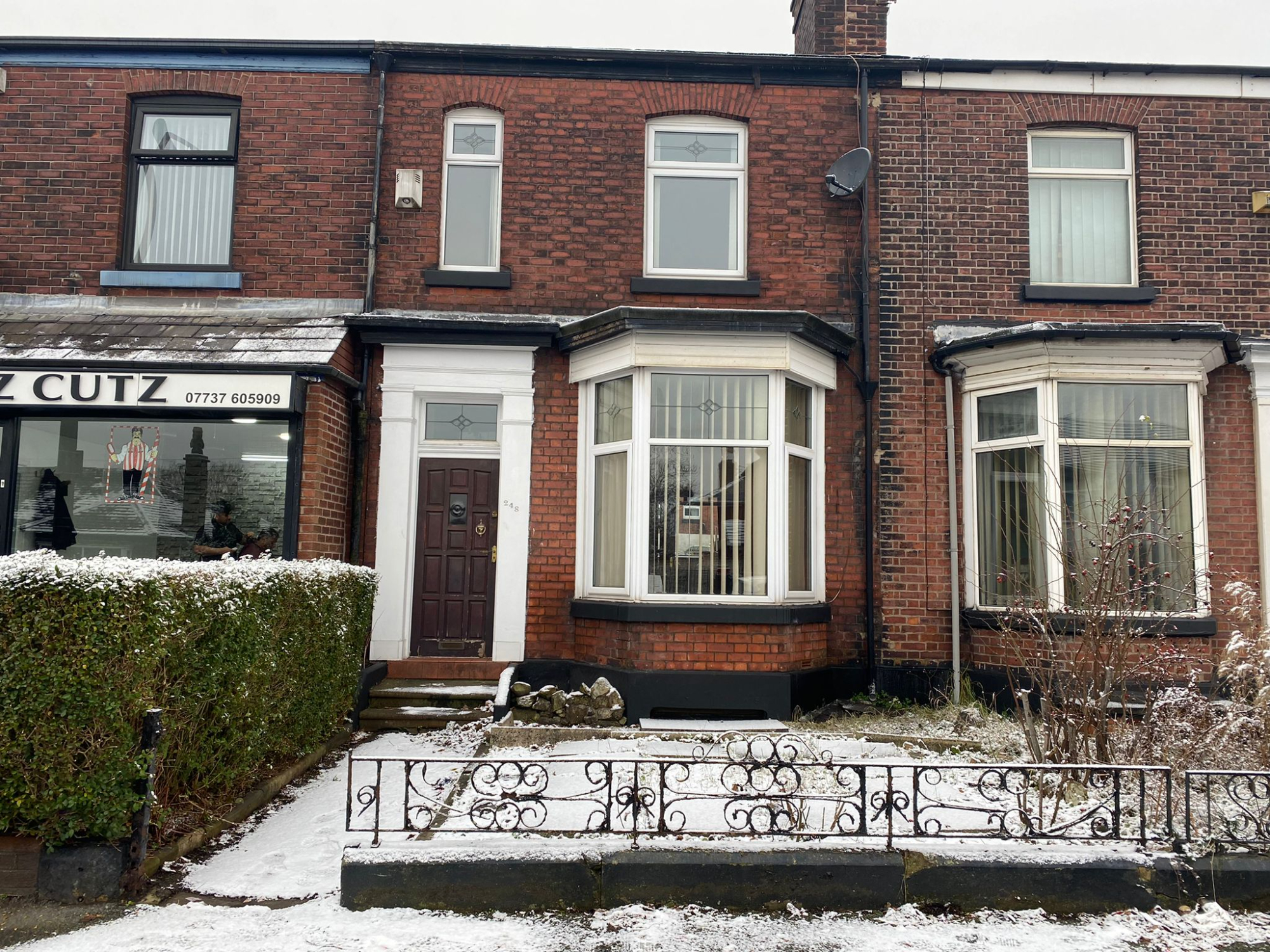 3 bedroom Terraced House Rishton Lane, BL3 Property Search Strike