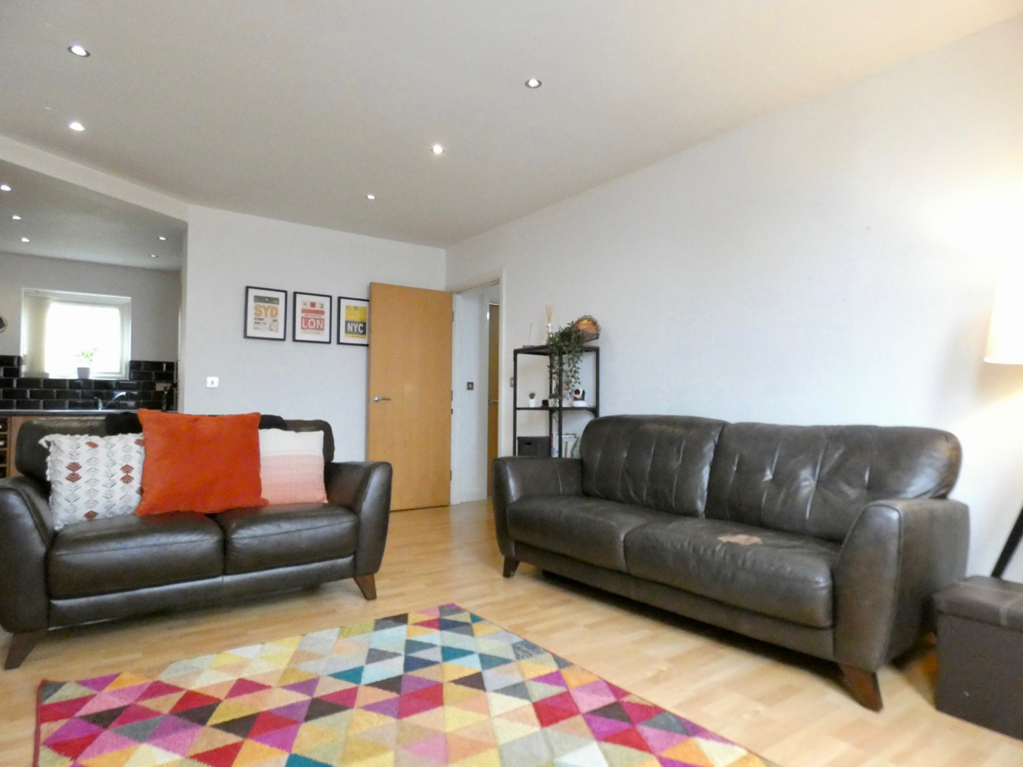 2 bedroom Flat Holywell Heights, S4 Property Search Strike