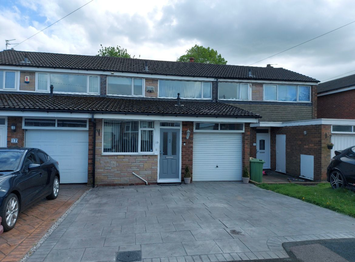 3 bedroom Townhouse Bollin Close, BL4 Property Search Strike