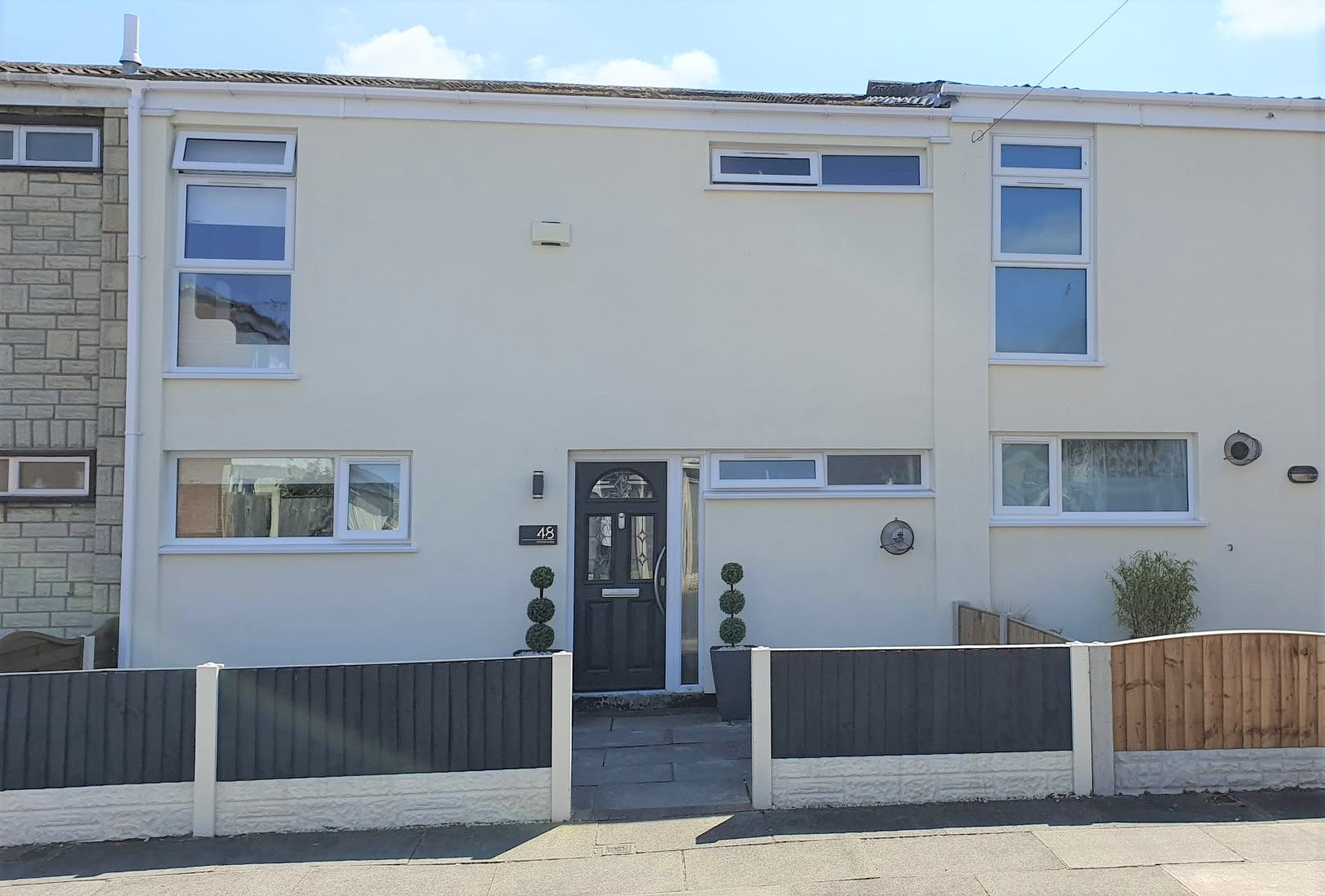 3 bedroom Terraced House Waterside, L30 Property Search Strike