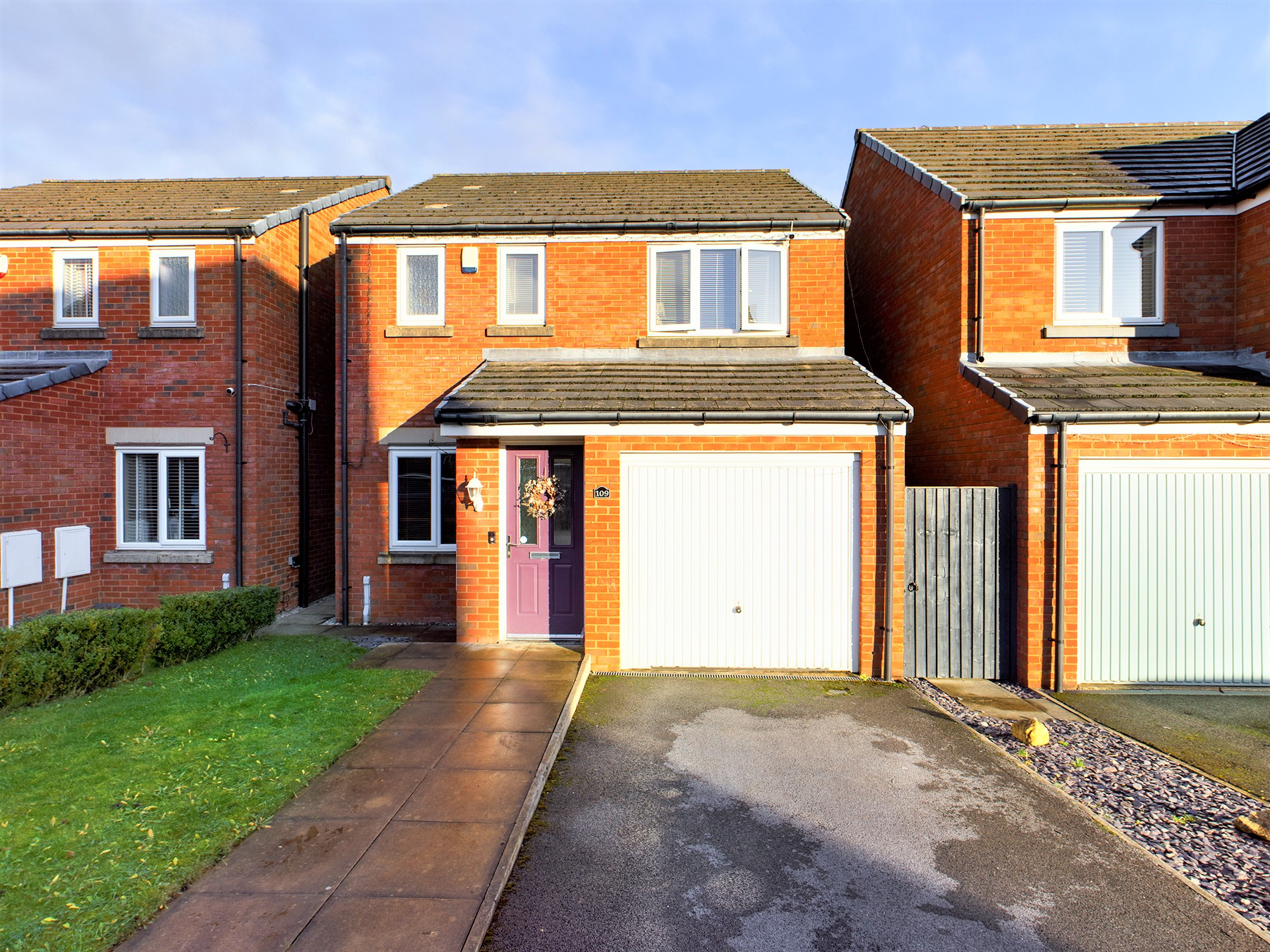 3 bedroom Detached House Hartley Green Gardens, WN5 Property Search