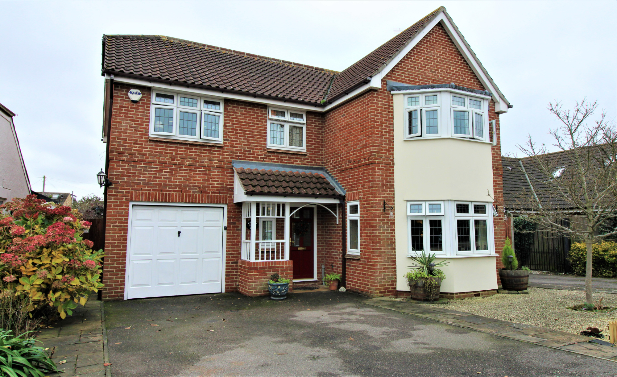 5 bedroom Detached House Rayburn Road, RM11 Property Search Strike