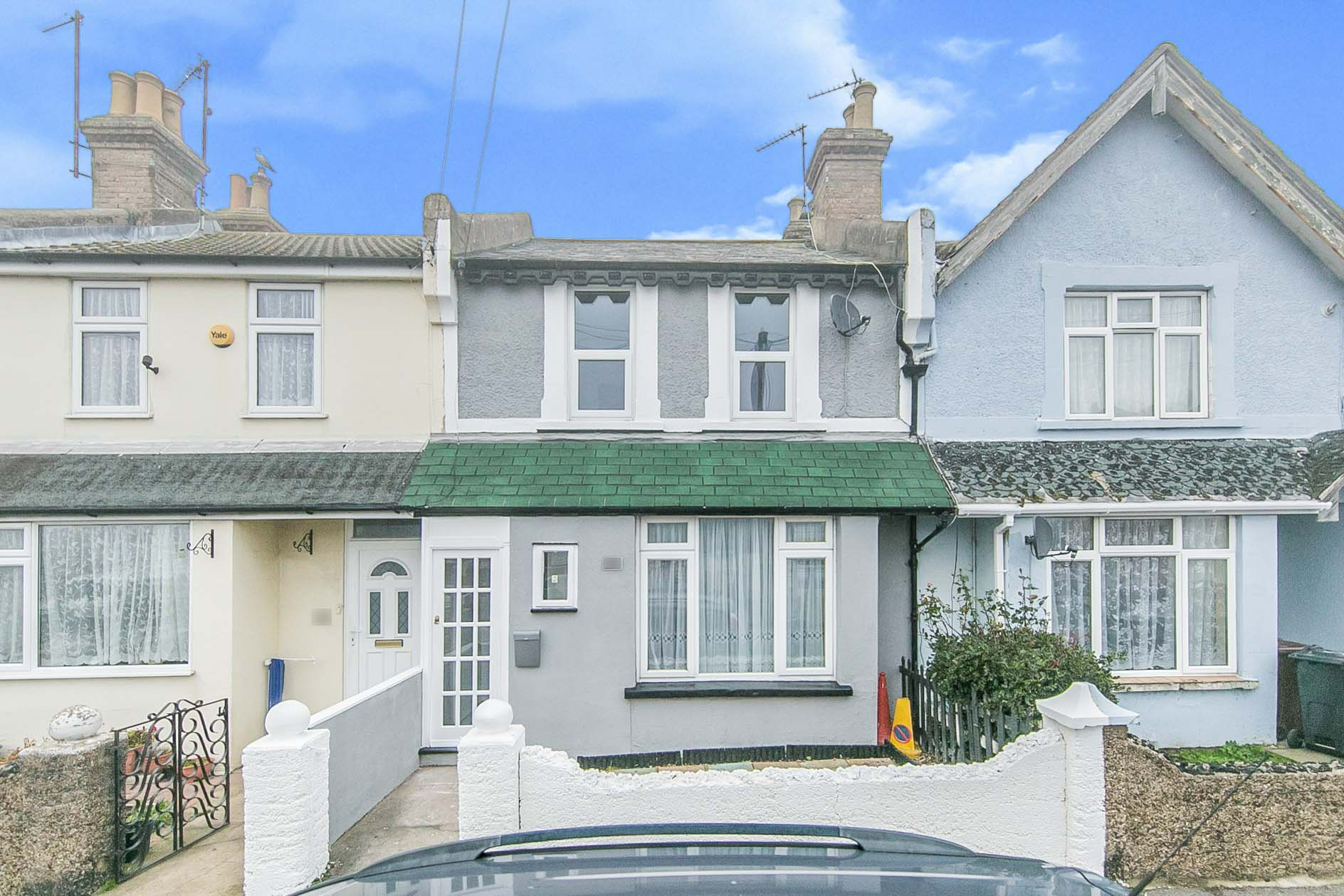 3 bedroom Terraced House Anchor Road, CO15 Property Search Strike