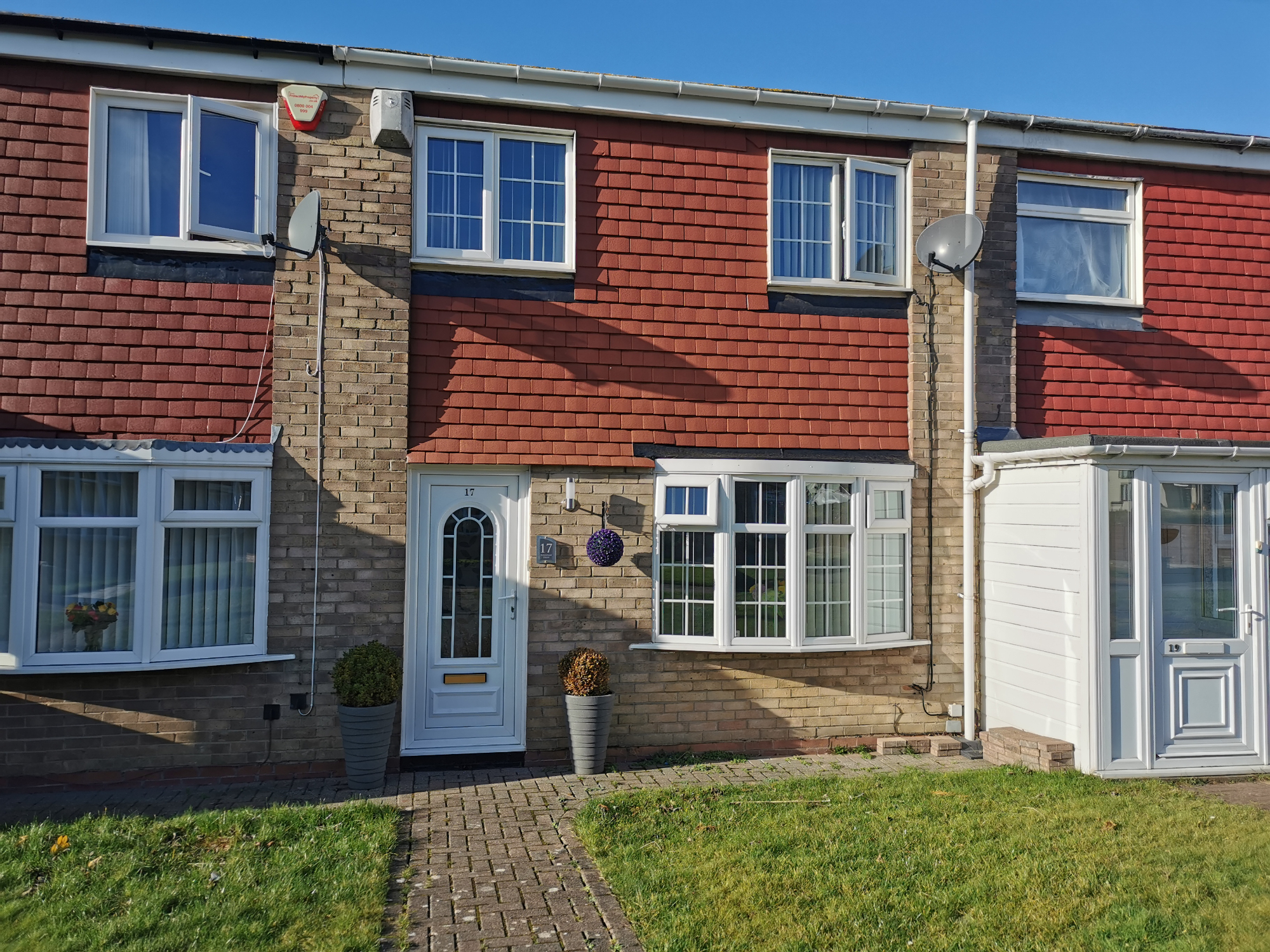 3 bedroom Terraced House Sunholme Drive, NE28 Property Search Strike