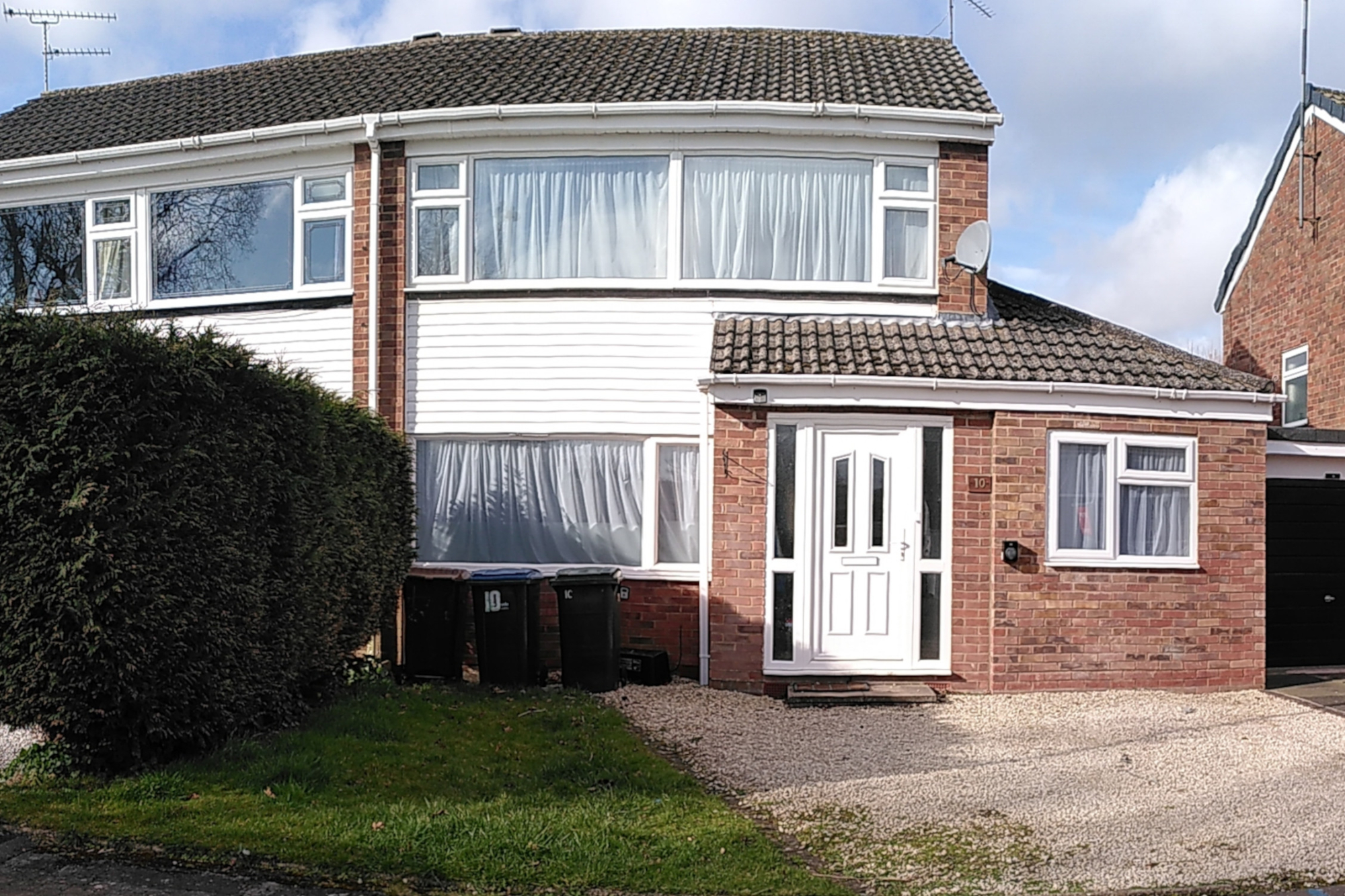 3 bedroom Semidetached House Grendon Close, CV4 Property Search