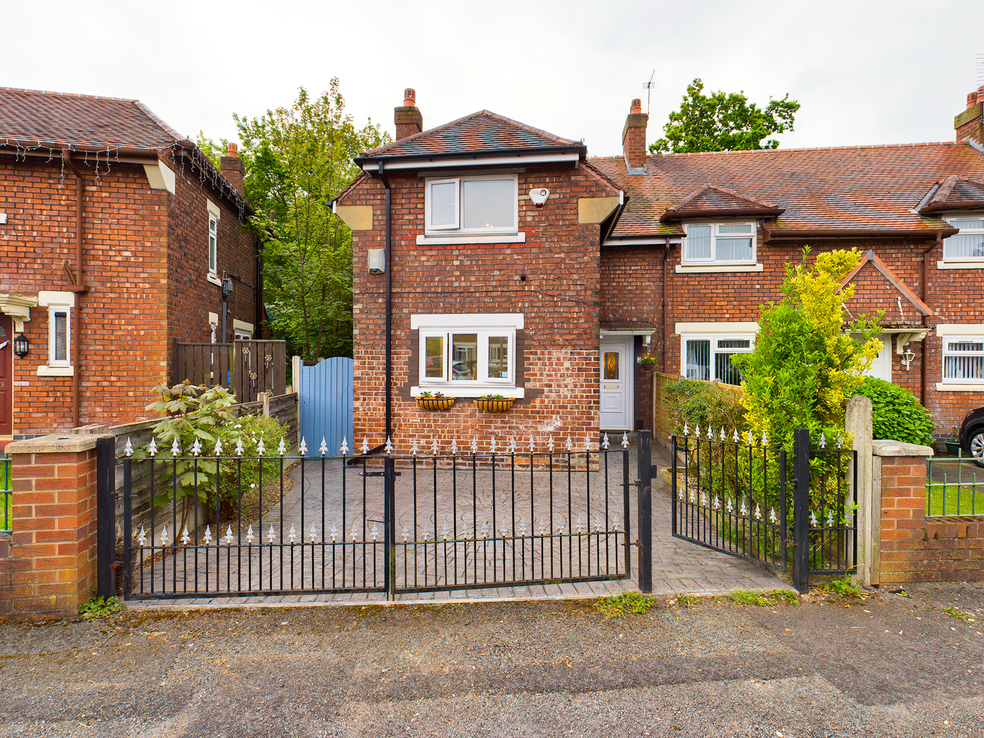 2 bedroom Semidetached House Bucklow Drive, M22 Property Search