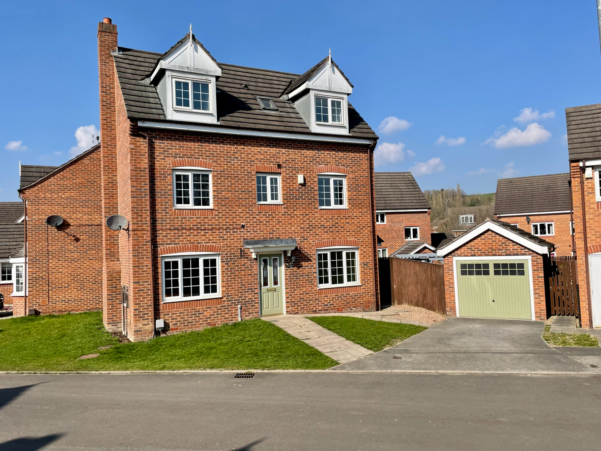5 bedroom Detached House Radulf Gardens, WF15 Property Search Strike