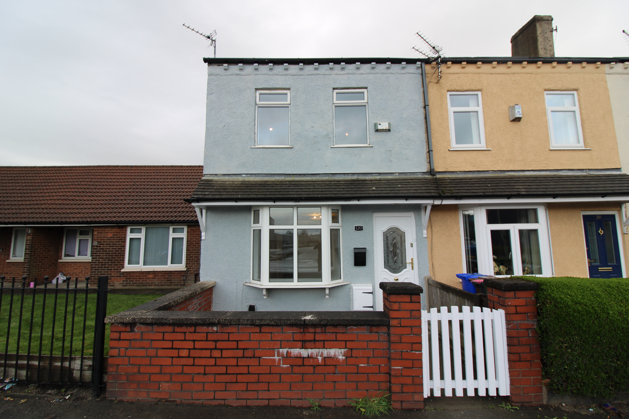 3 bedroom Terraced House Bolton Road, M28 Property Search Strike