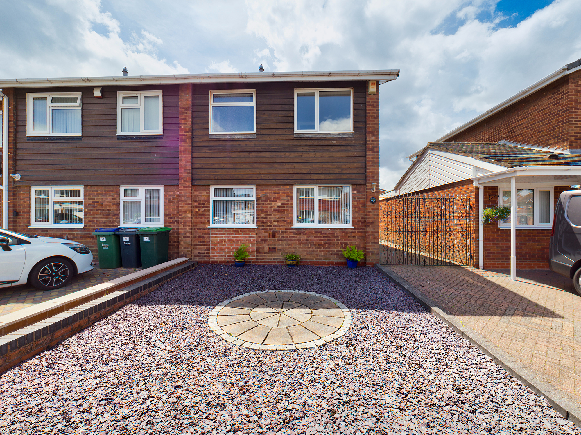 3 bedroom Semidetached House Oakley Avenue, DY4 Property Search