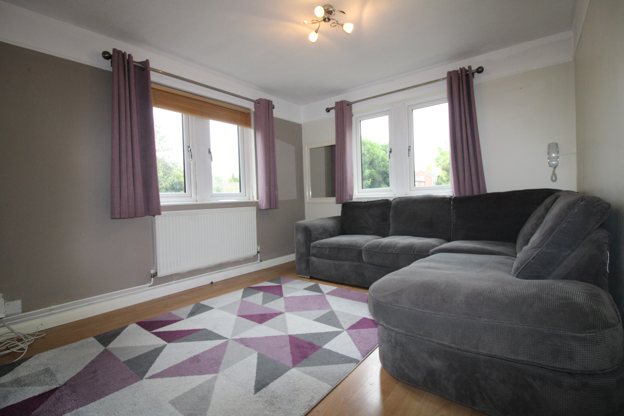 2 bedroom Flat Shakespeare Road, MK40 Property Search Strike