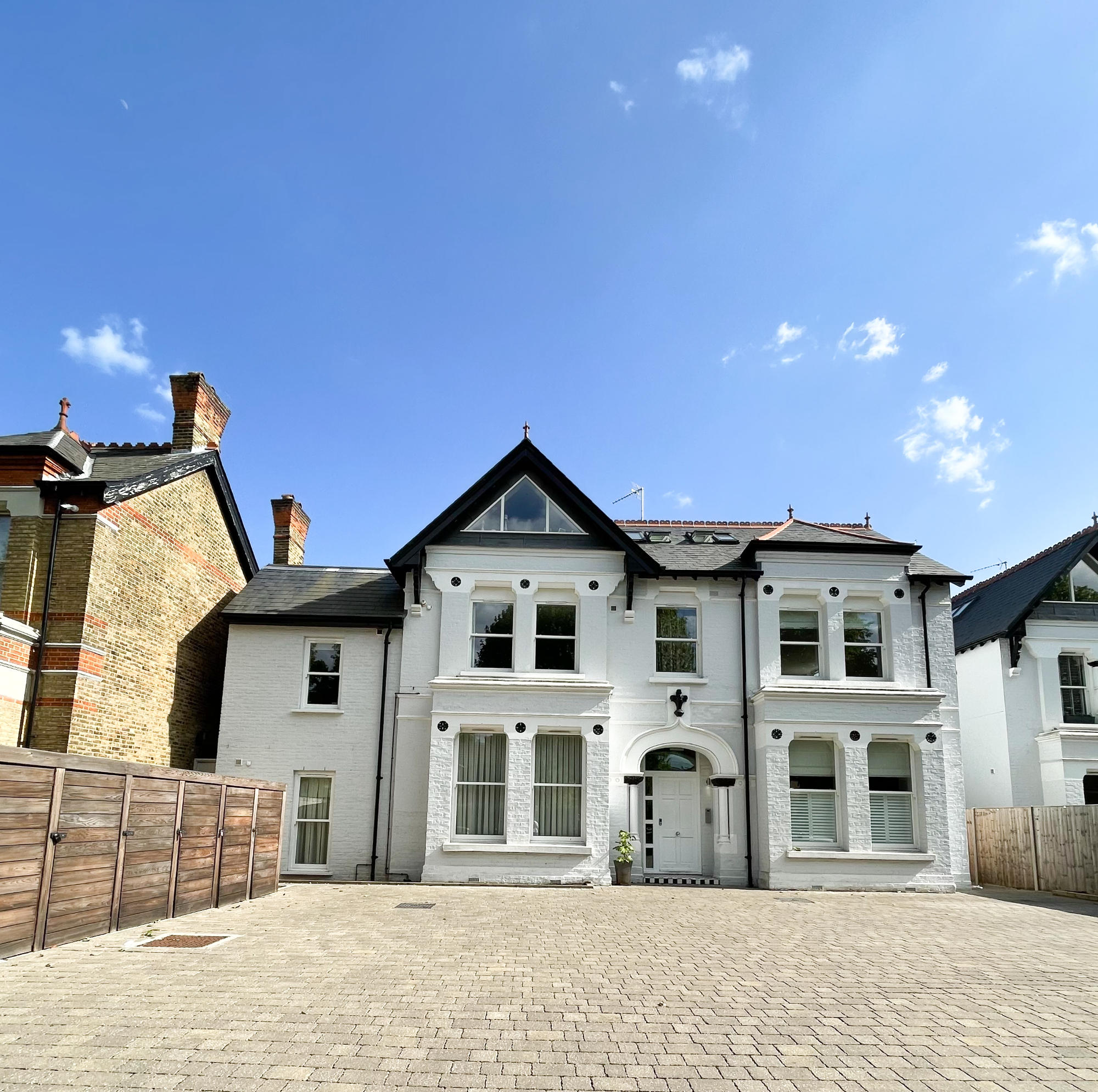 2 bedroom Flat Carlton Road, W5 Property Search Strike