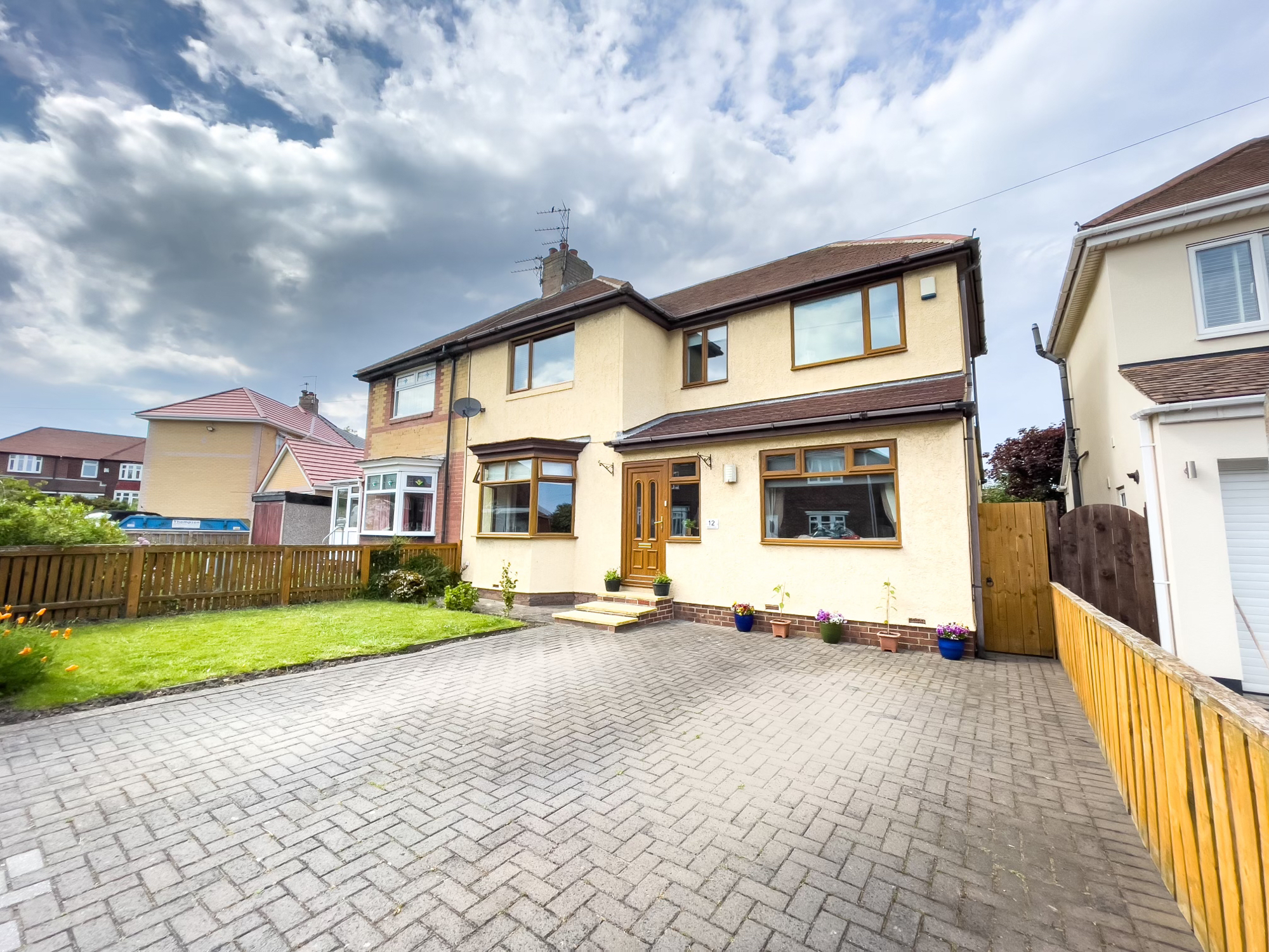 3 bedroom Semidetached House Newburn Avenue, SR5 Property Search