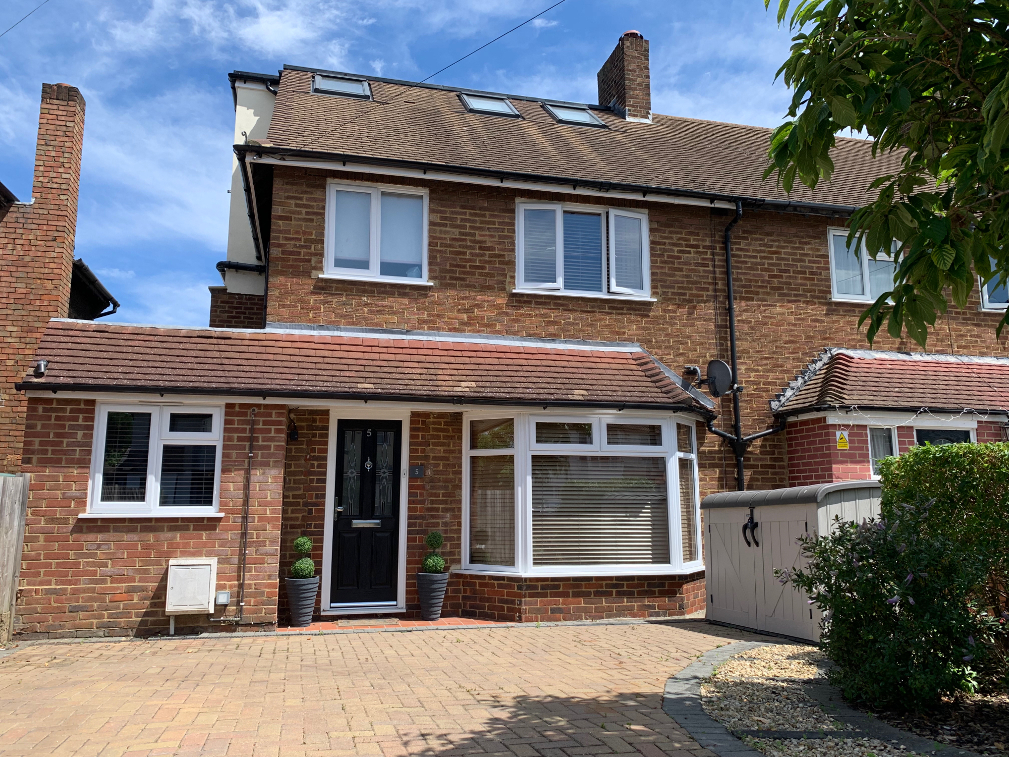 4 bedroom Terraced House Hunters Road, KT9 Property Search Strike