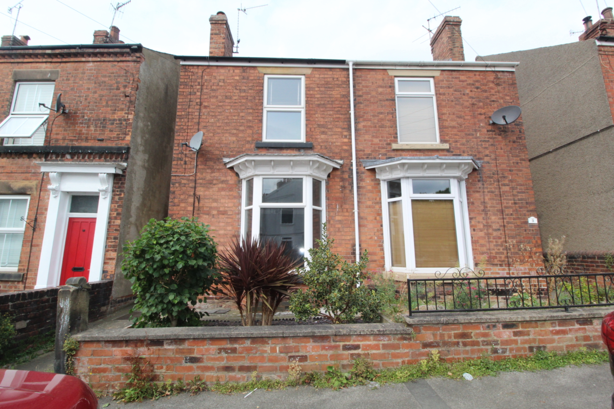 2 bedroom Semidetached House St. Thomas Street, S40 Property