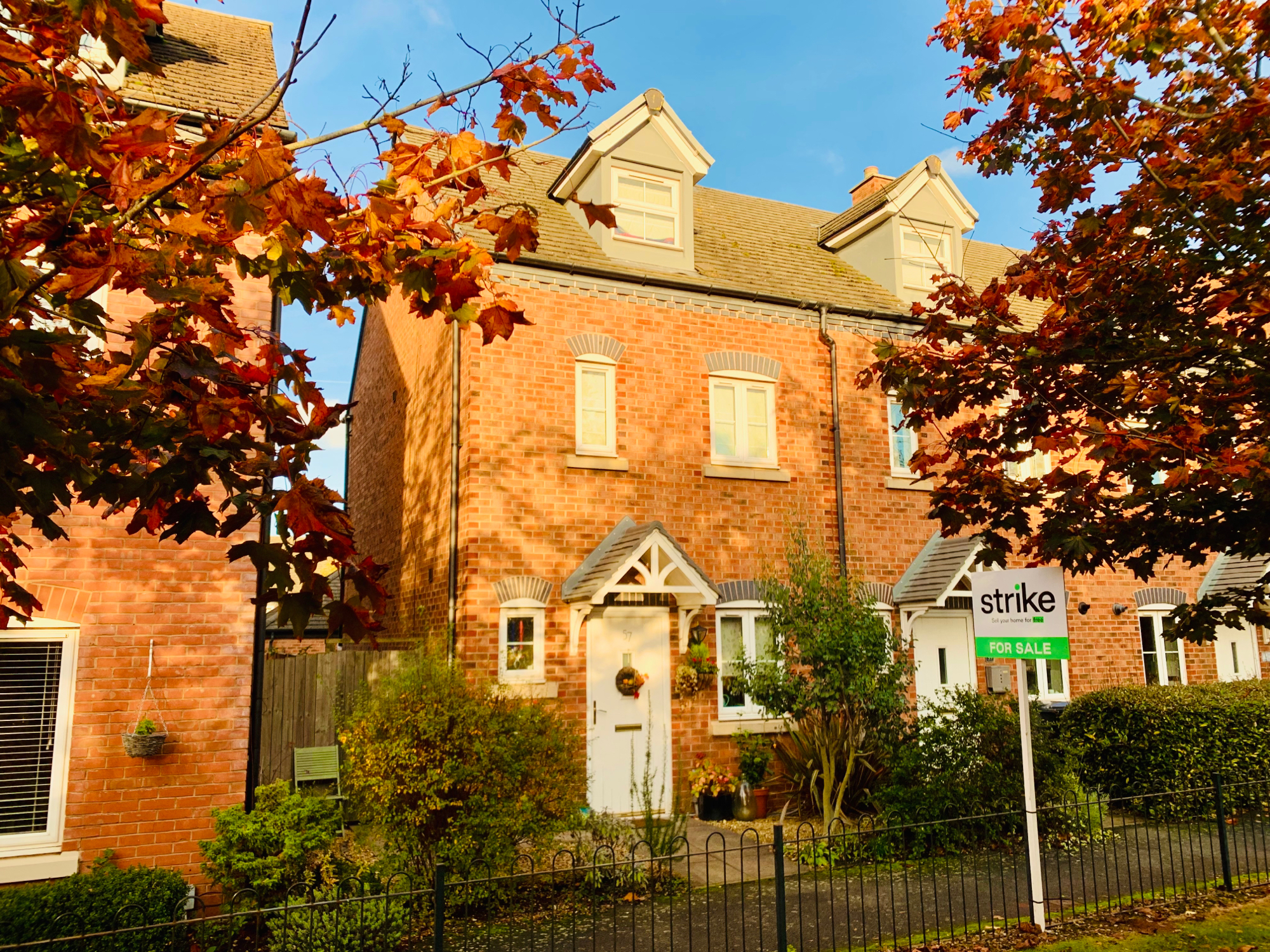 3 bedroom Townhouse Falkland Road, WS14 Property Search Strike