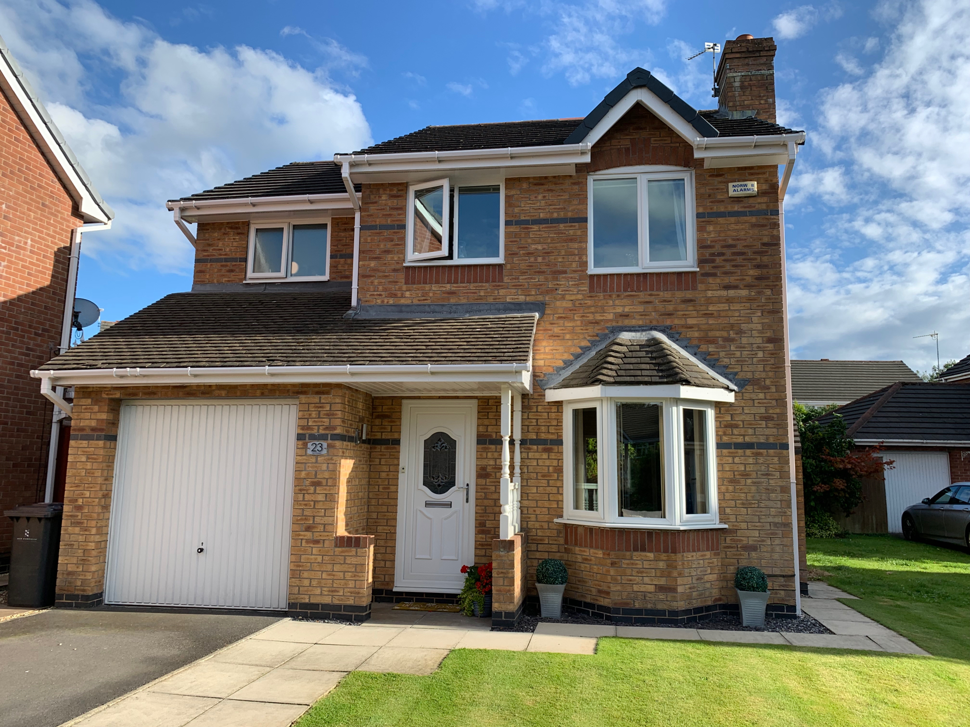 3 bedroom Detached House Teil Green, PR2 Property Search Strike