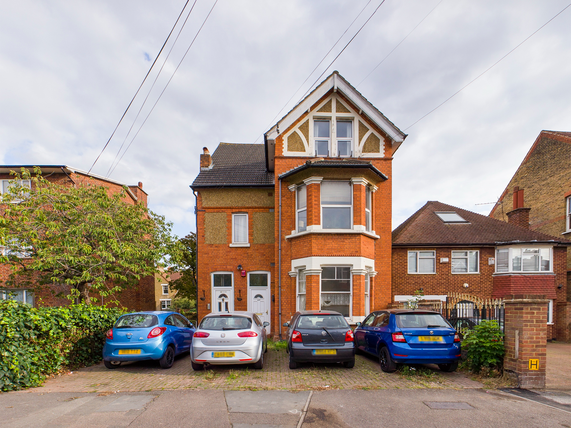2 bedroom Flat Babington Road, SW16 Property Search Strike