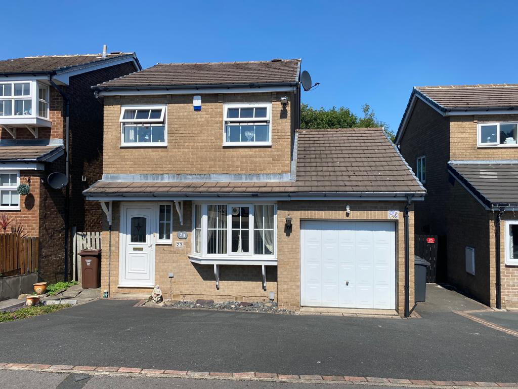 3 bedroom Detached House Cloverville Approach, BD6 Property Search