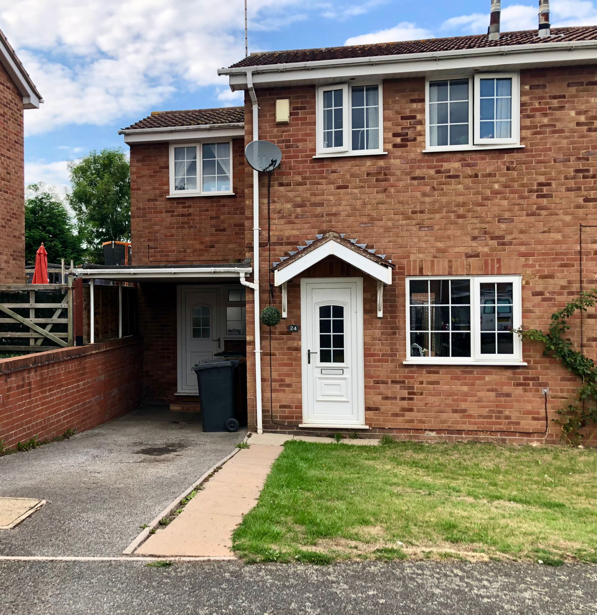 3 bedroom Semidetached House Rosecroft Gardens, DE11 Property