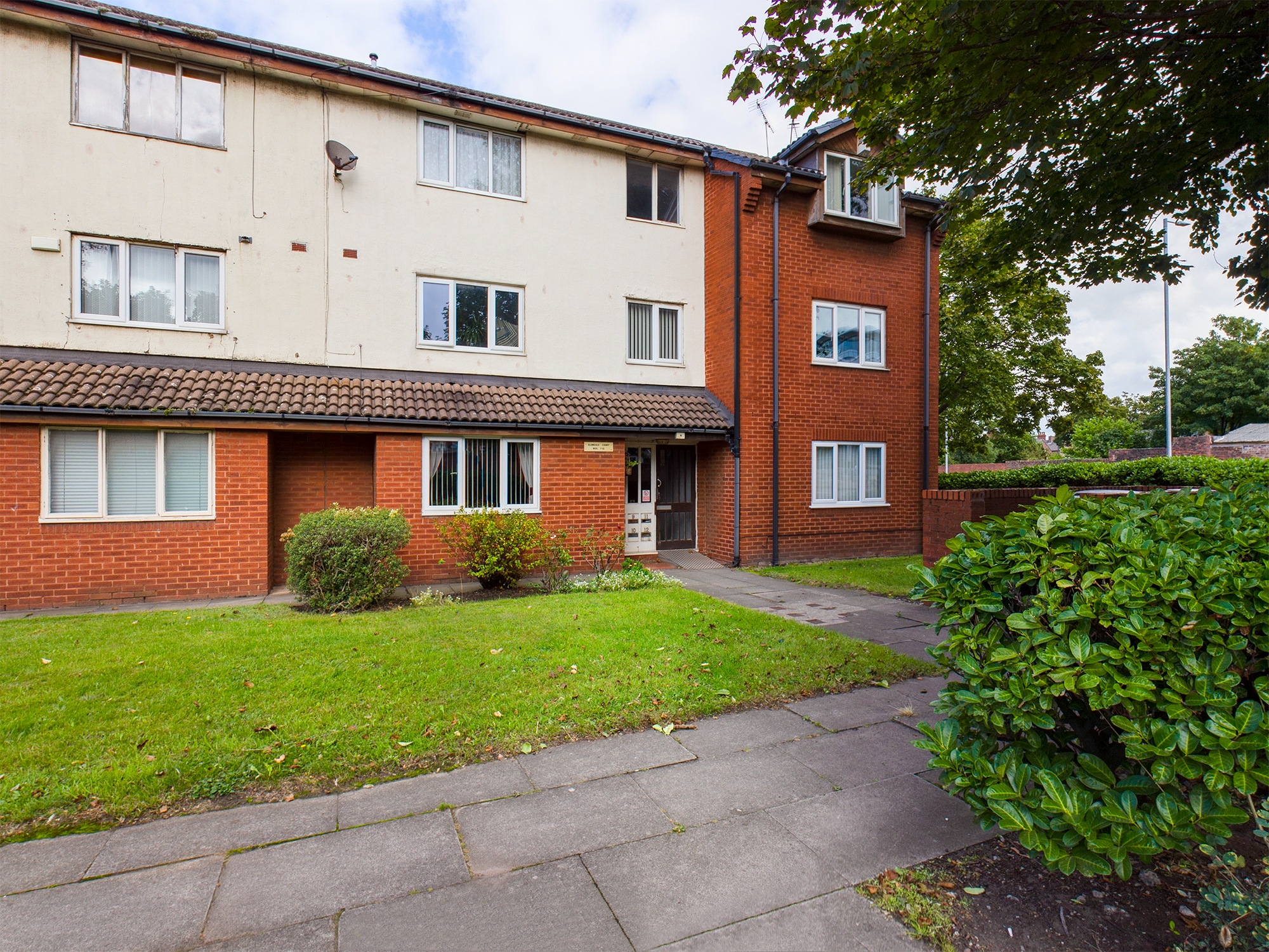 1 bedroom Penthouse Clairville Close, L20 Property Search Strike