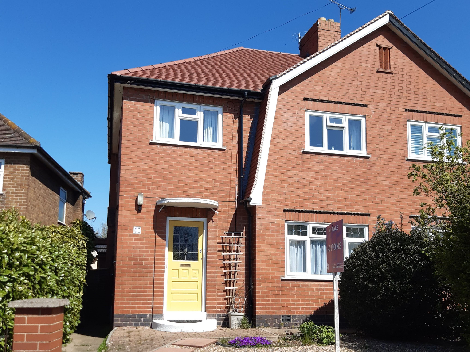 3 bedroom Semidetached House Park Hill Drive, LE2 Property Search